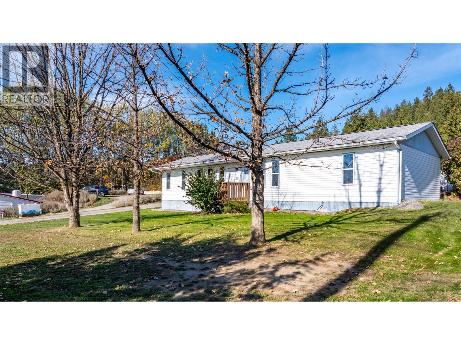 2812 Highway 3 Property Photo 3