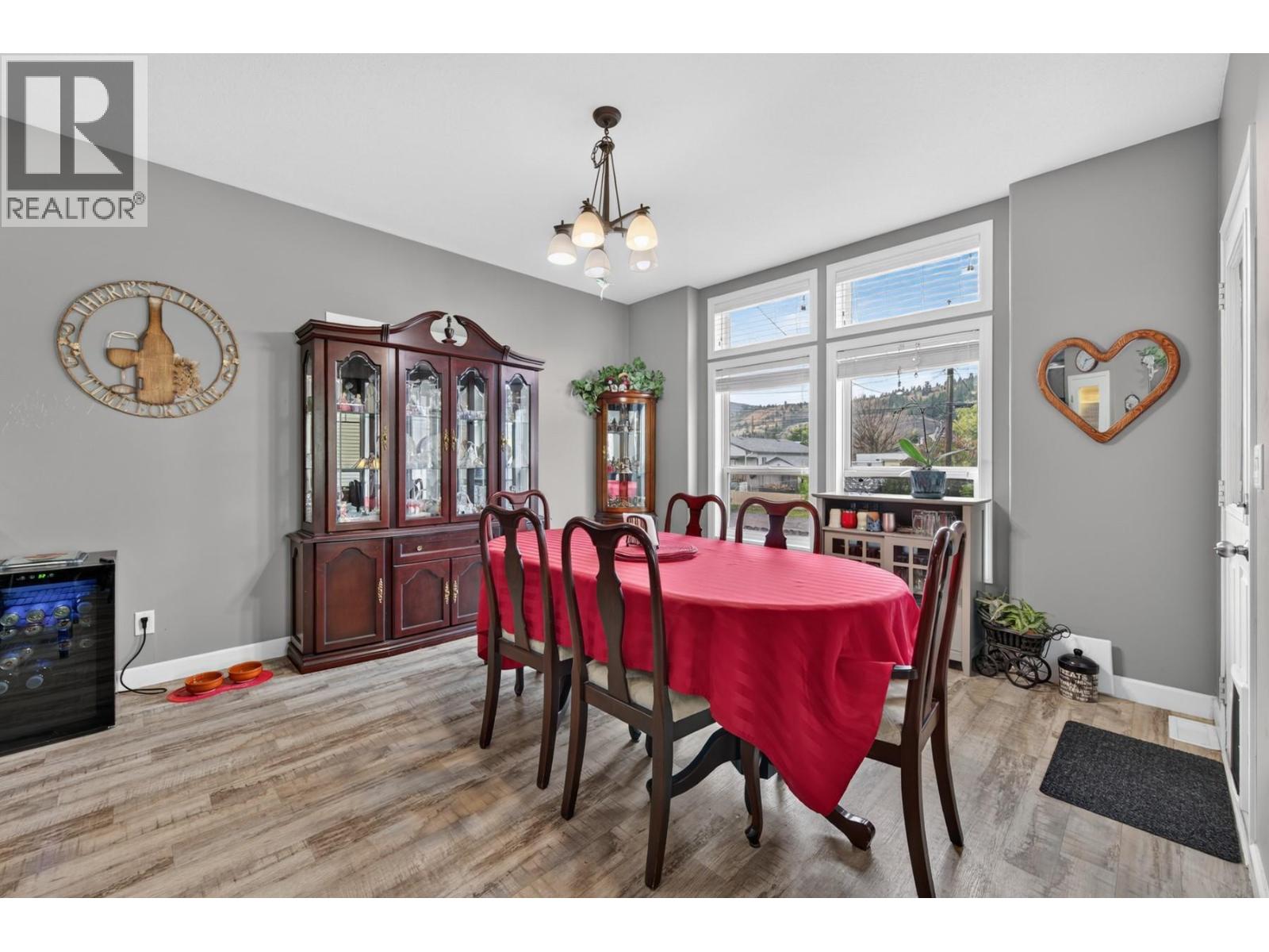 1410 Walnut Avenue Property Photo 8