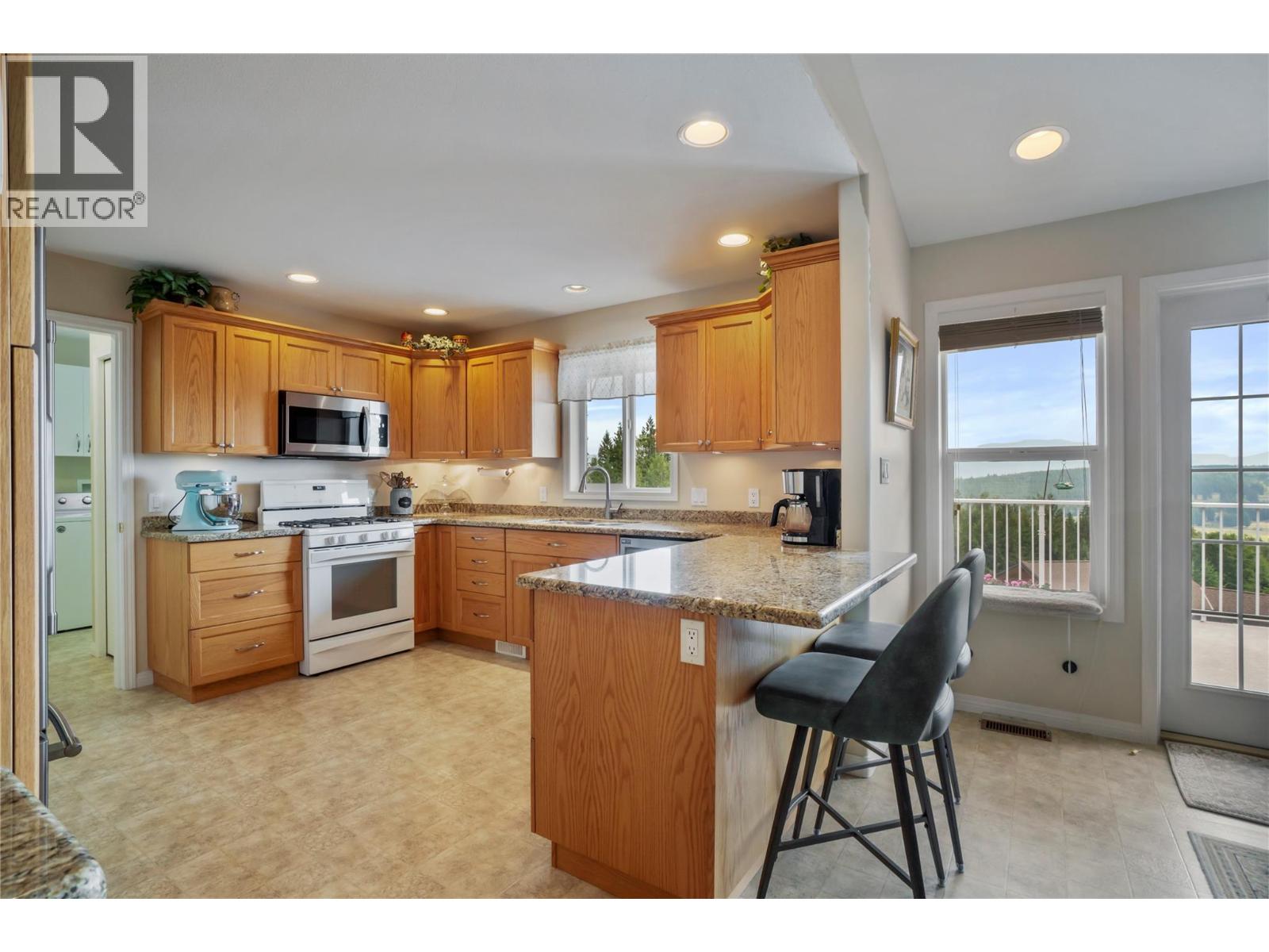 1406 Huckleberry Drive Property Photo 10