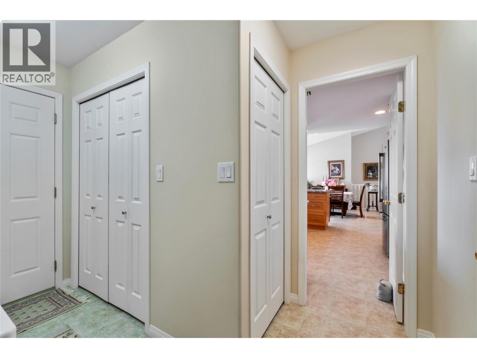 1406 Huckleberry Drive Property Photo 13