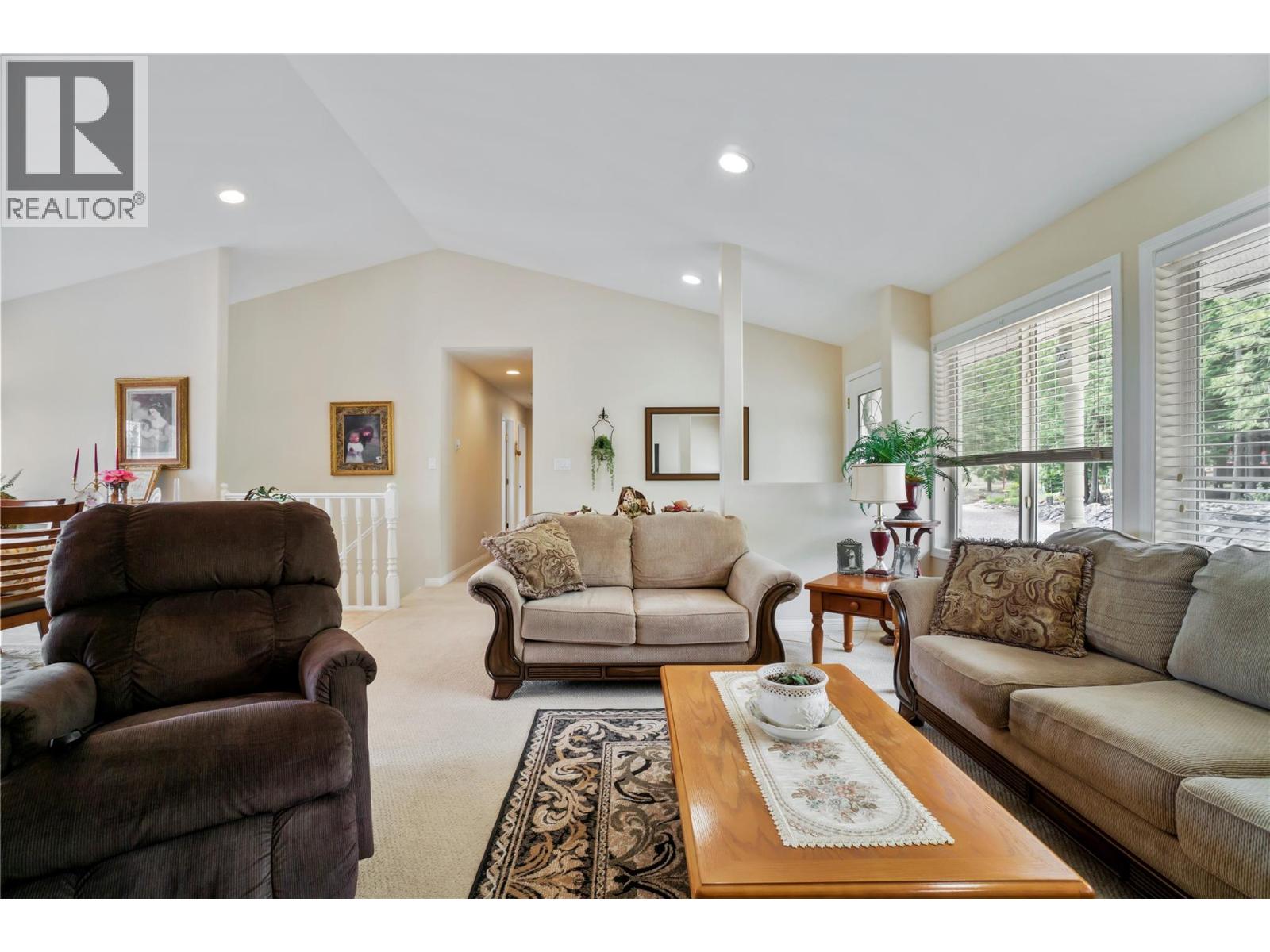 1406 Huckleberry Drive Property Photo 16