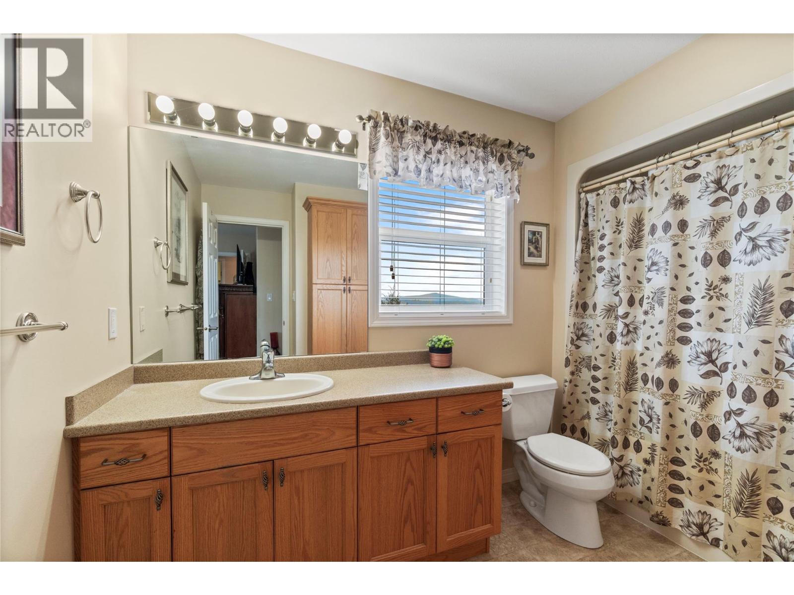 1406 Huckleberry Drive Property Photo 19