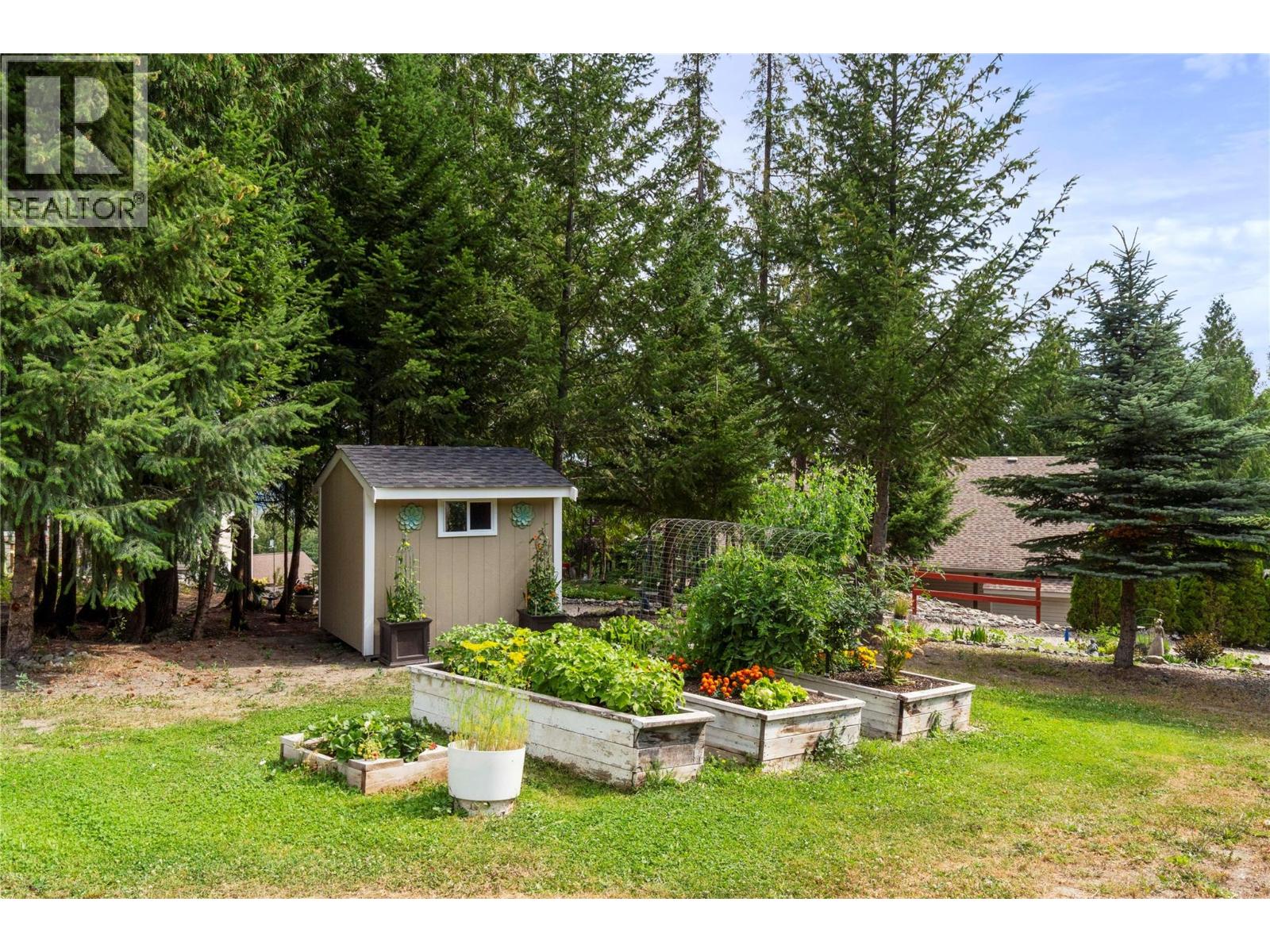 1406 Huckleberry Drive Property Photo 40