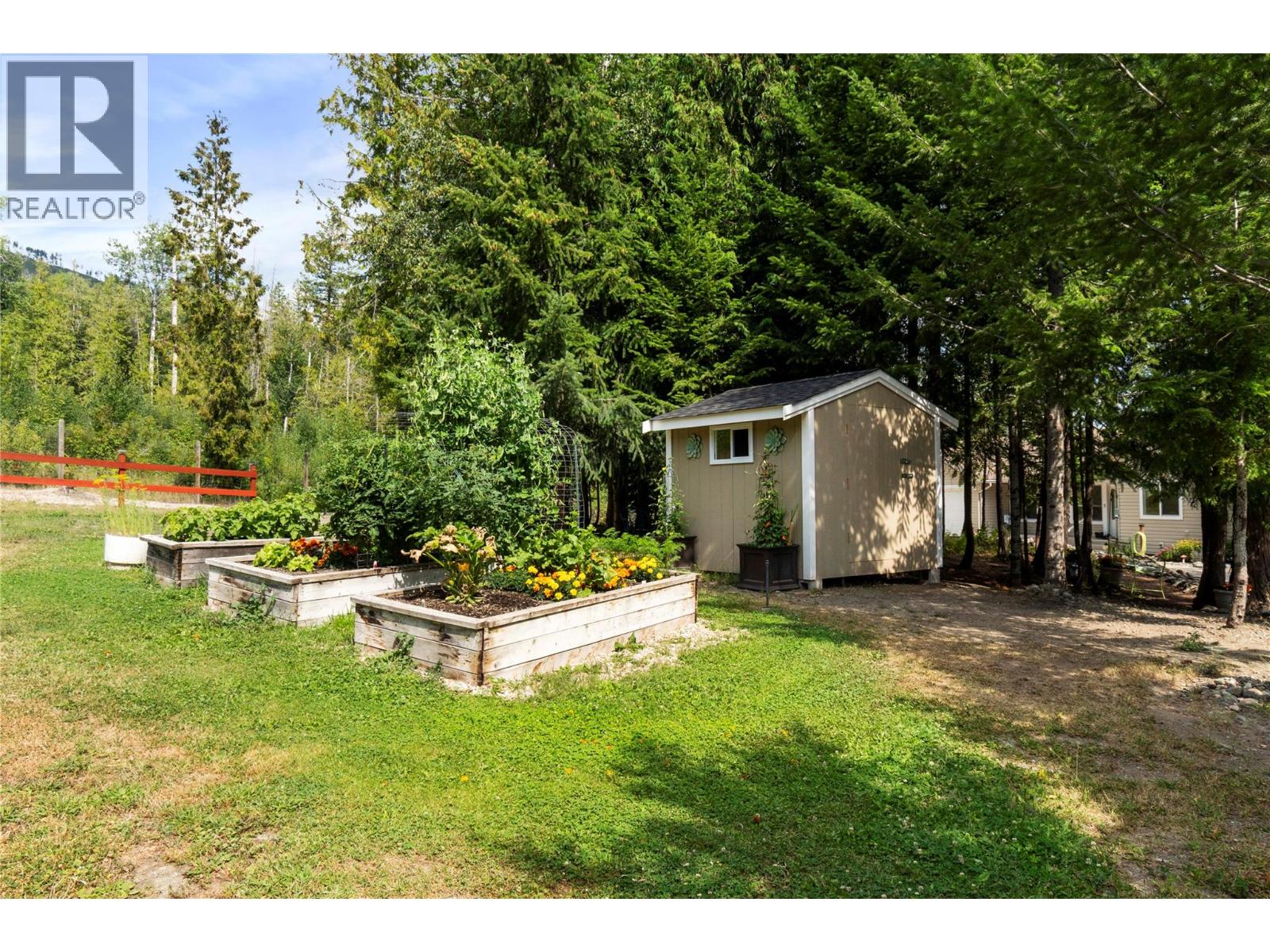 1406 Huckleberry Drive Property Photo 41