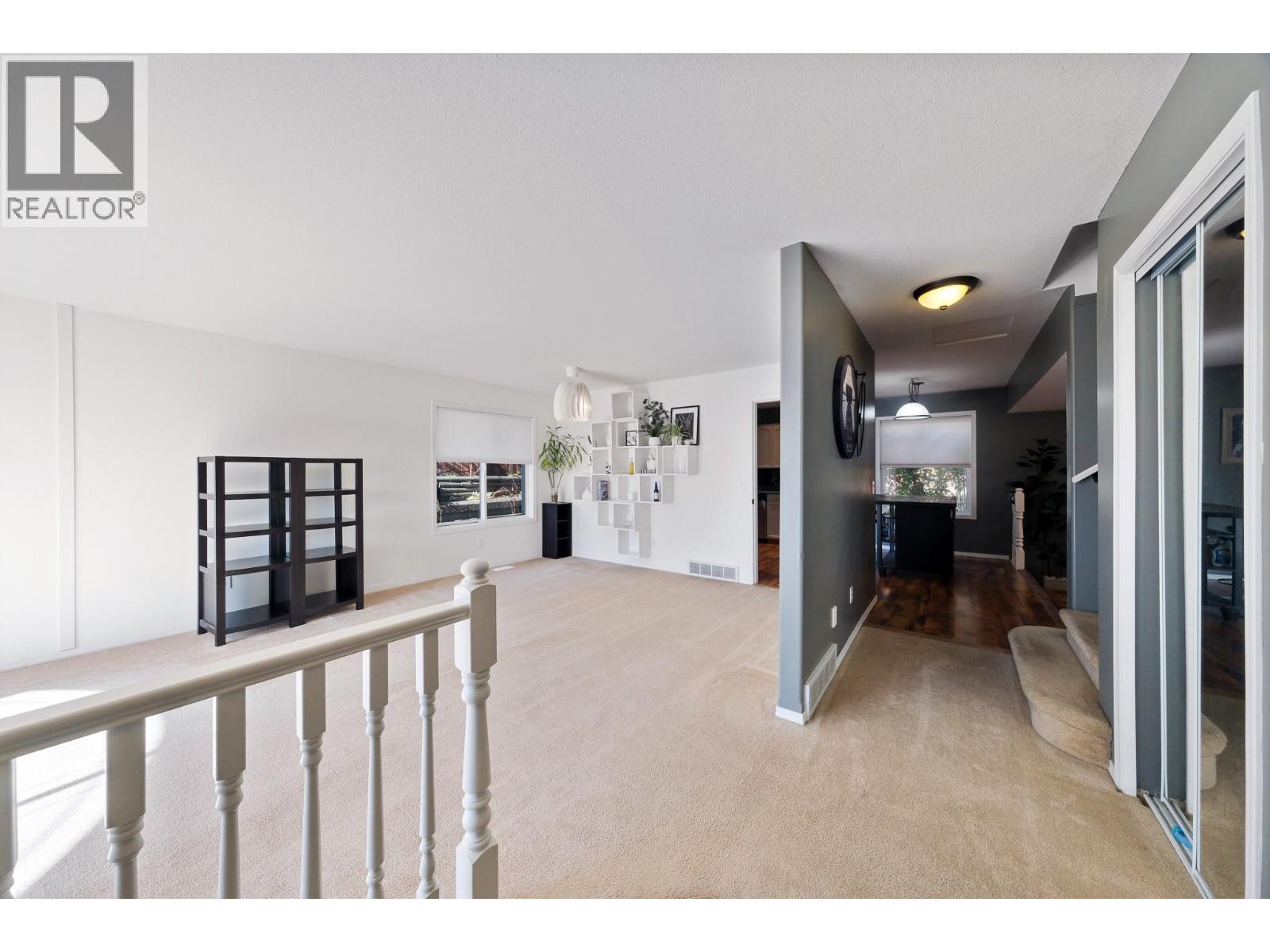 2800 Doucette Drive Property Photo 2