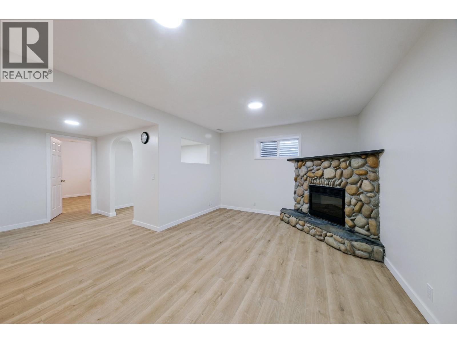 2800 Doucette Drive Property Photo 14
