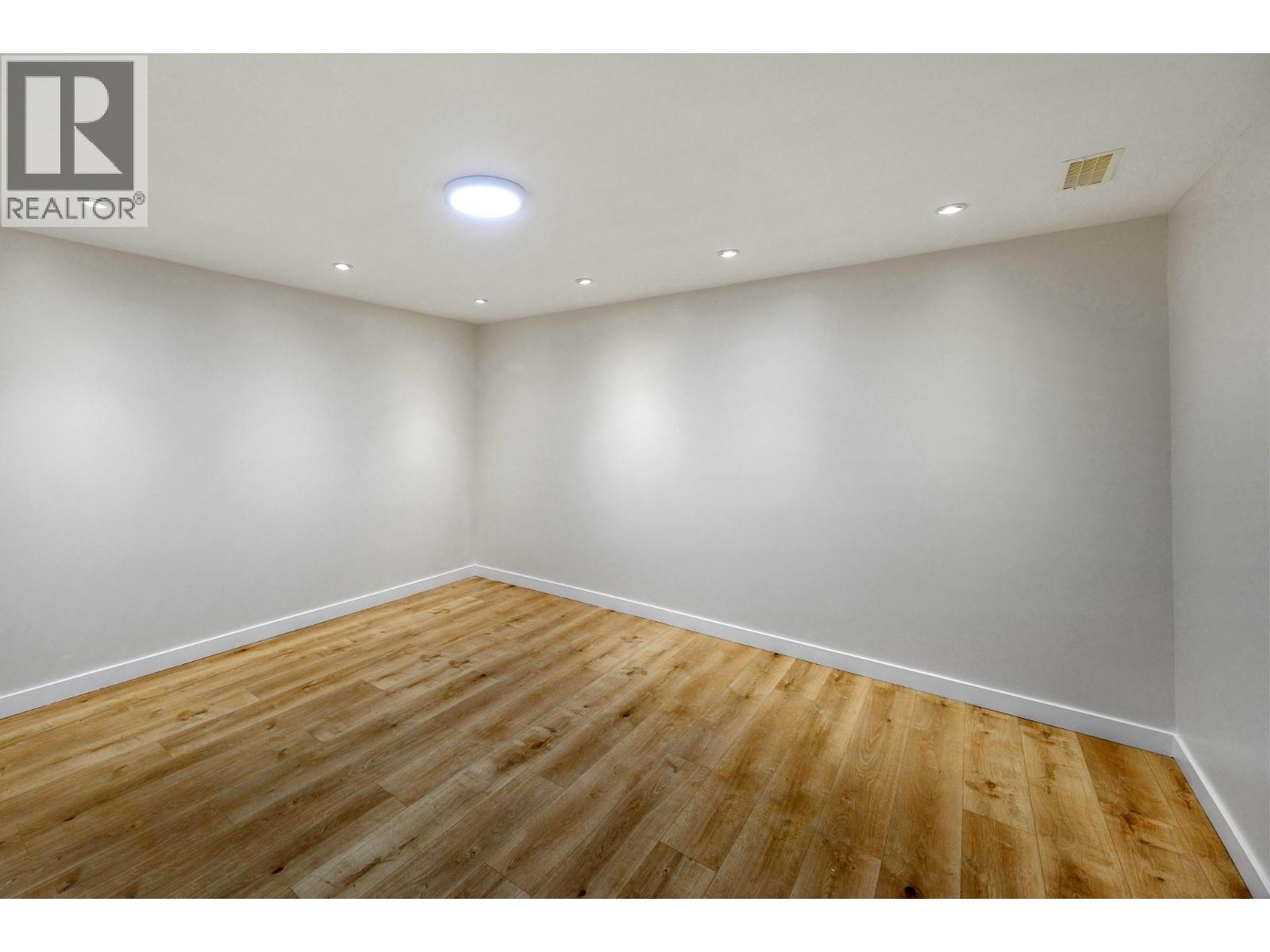 2800 Doucette Drive Property Photo 20