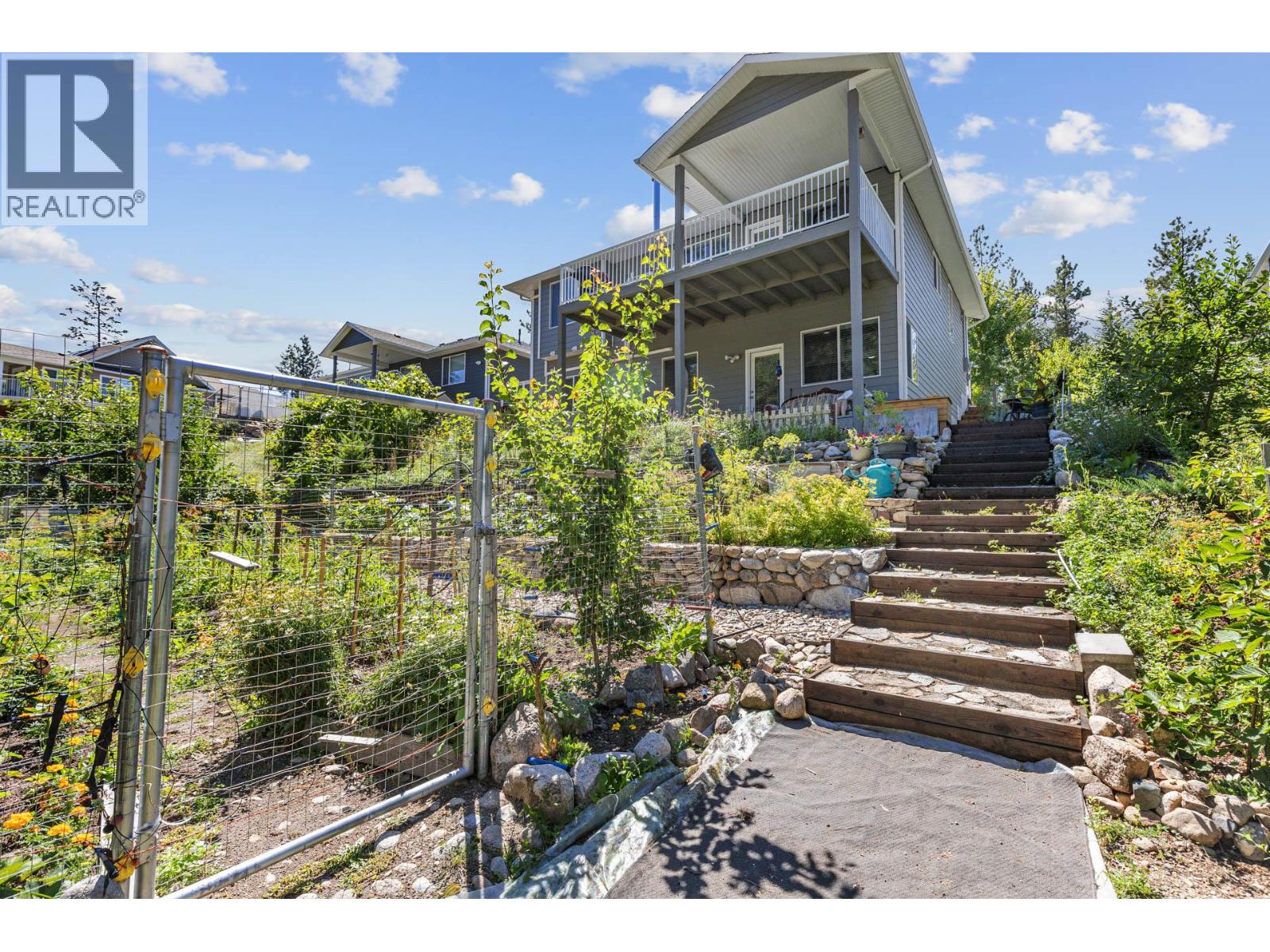 690 Muir Road Property Photo 41