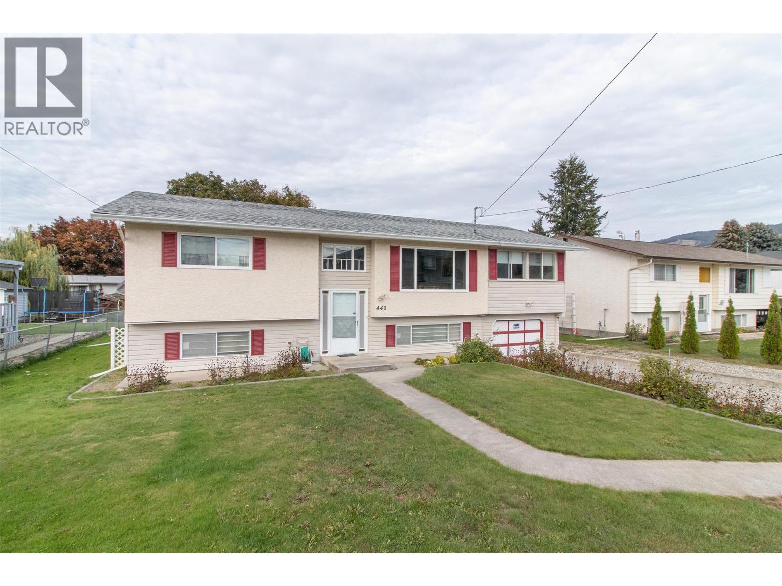 440 Hardie Road Property Photo 1