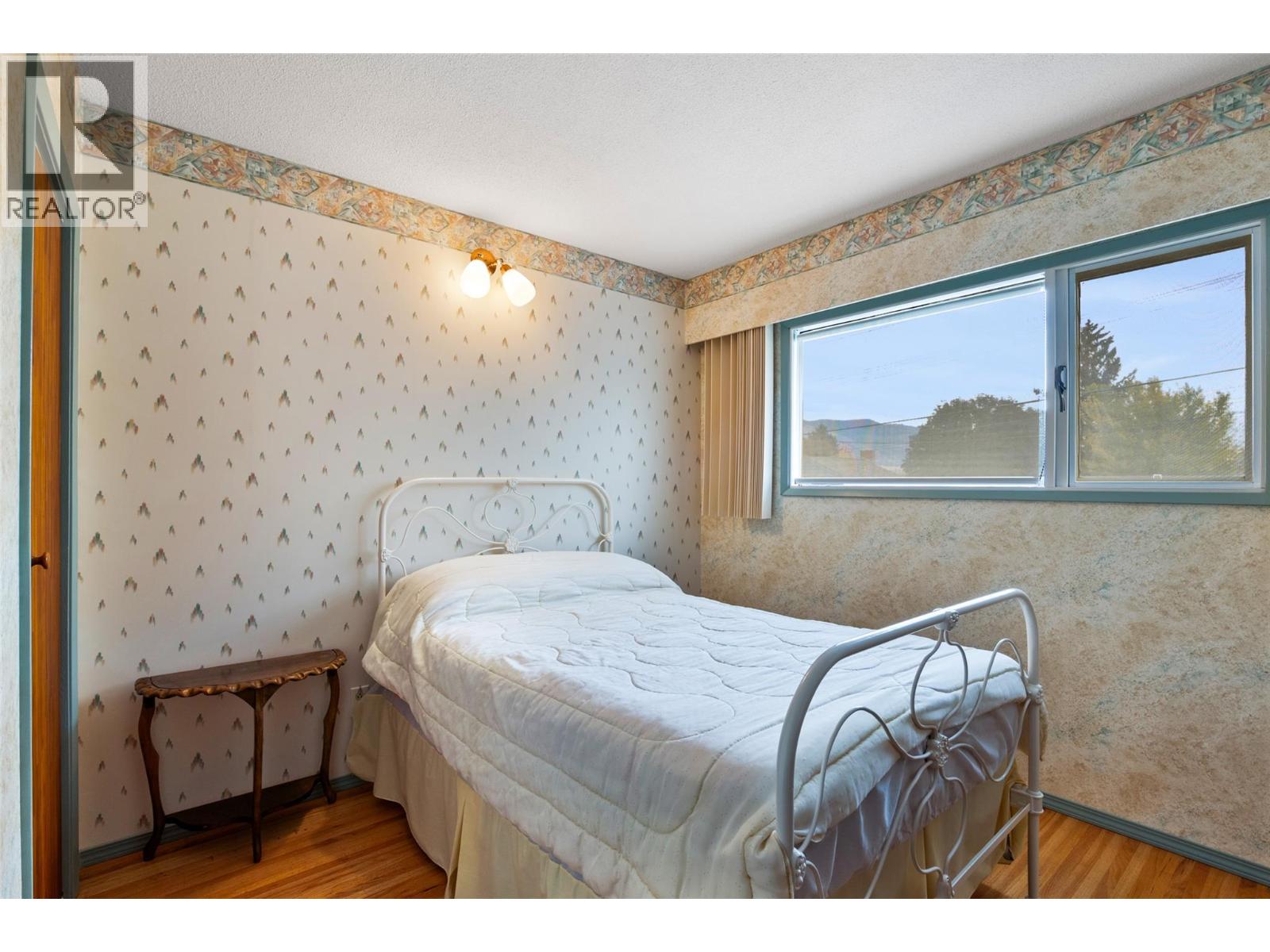 190 Vicars Road Property Photo 14