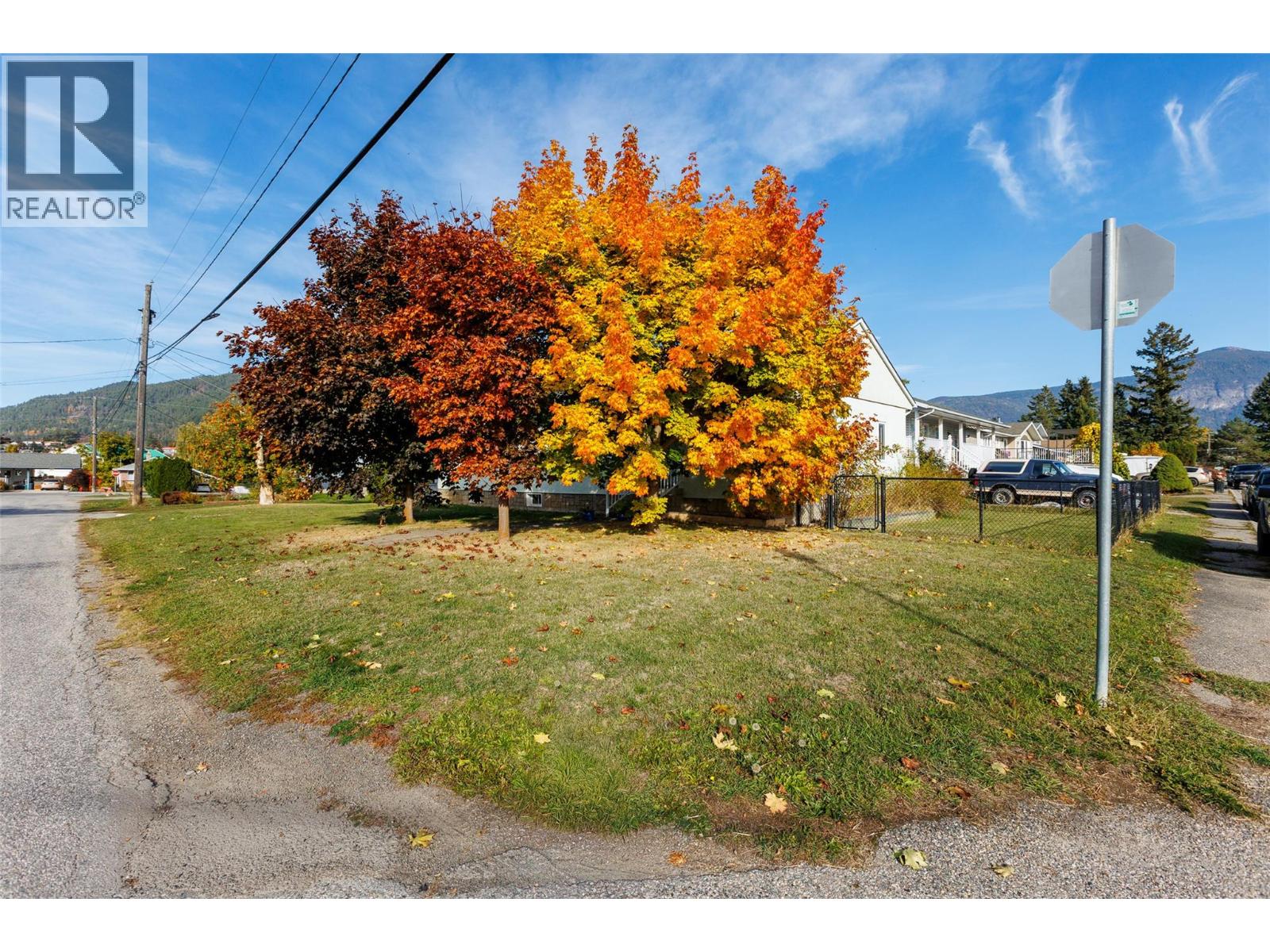 1402 Birch Street Property Photo 23