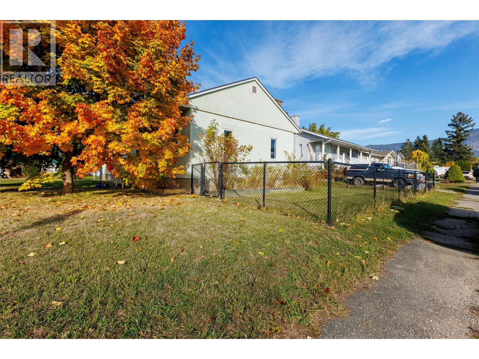 1402 Birch Street Property Photo 25