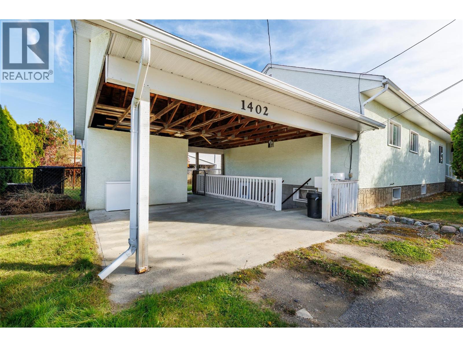 1402 Birch Street Property Photo 30