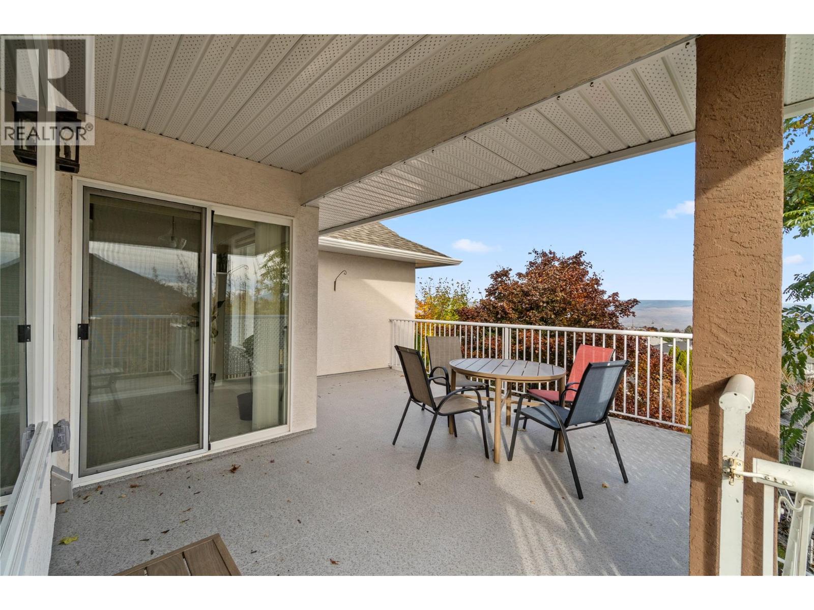 870 Regent Crescent Property Photo 10