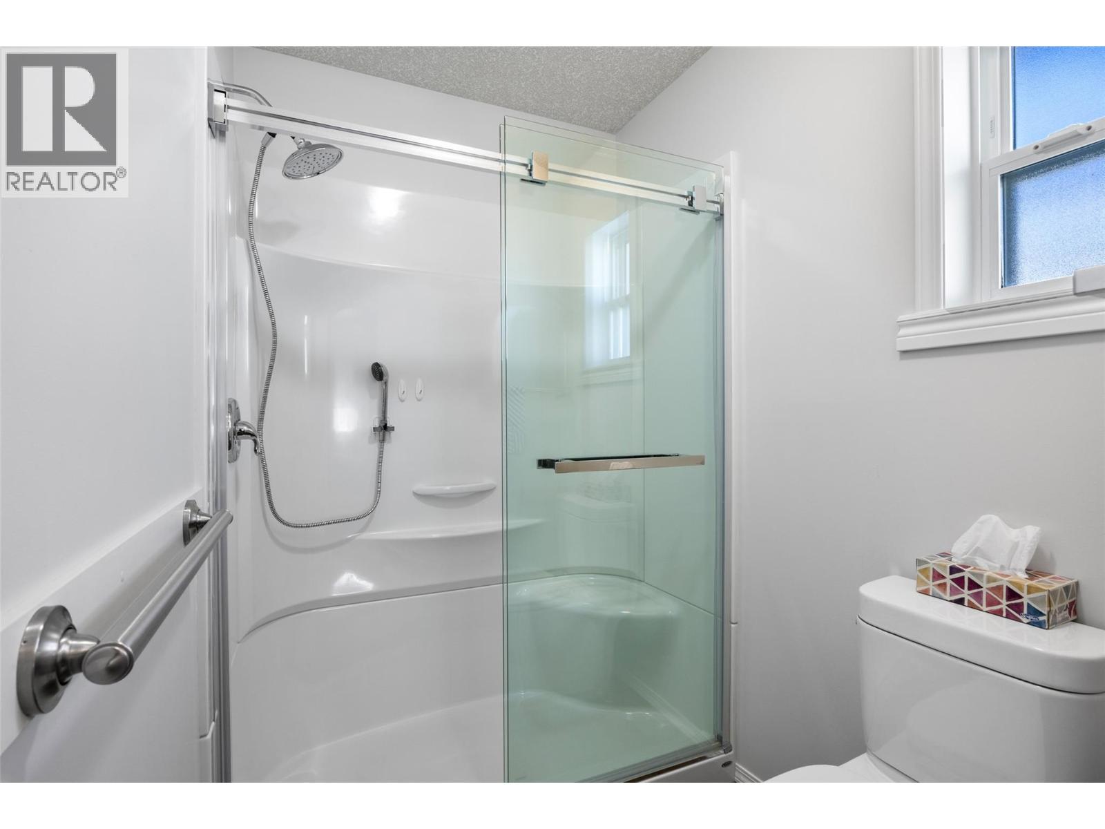 123 Leighton Avenue Property Photo 22