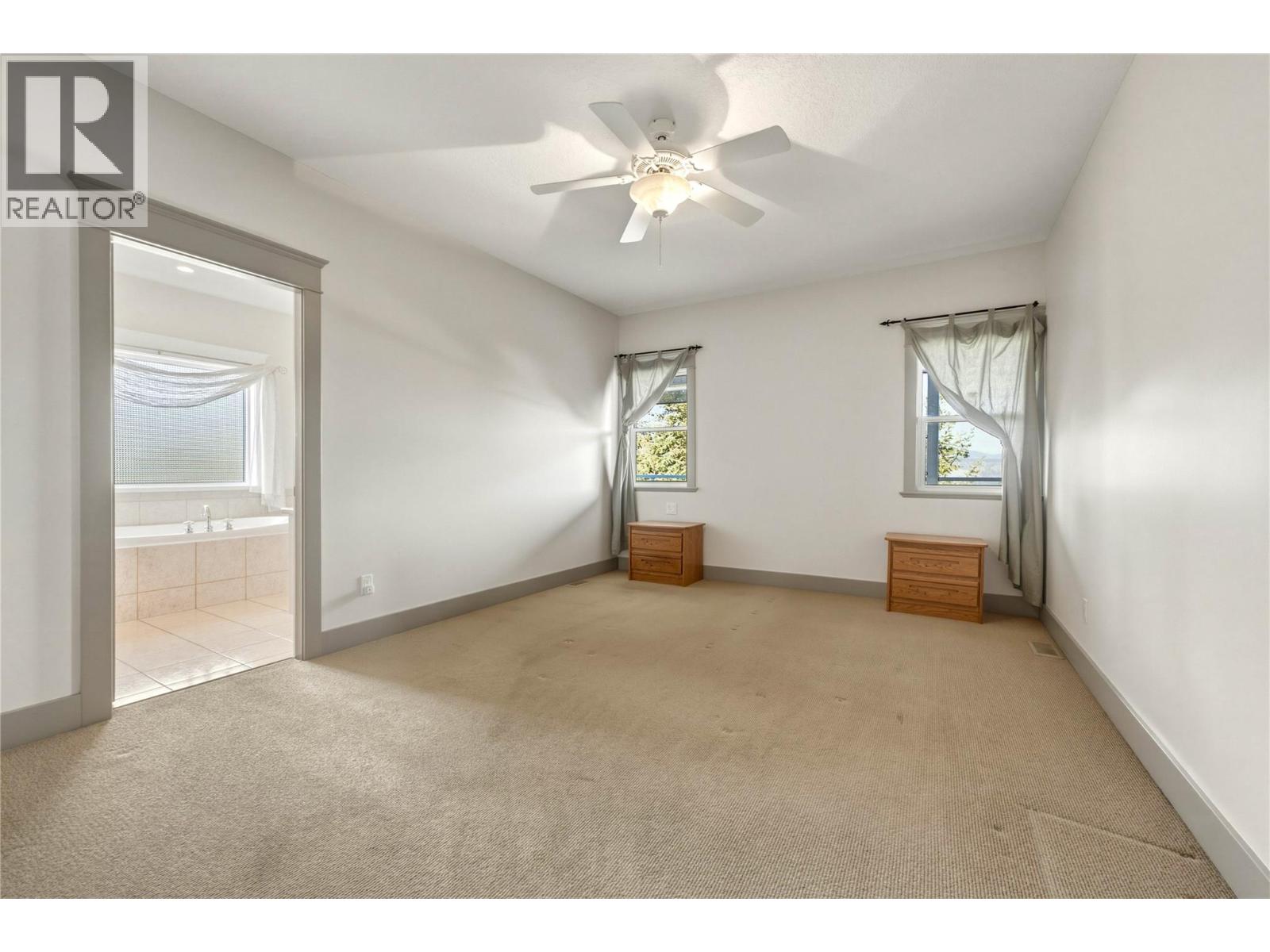 55 Peregrine Way Property Photo 25