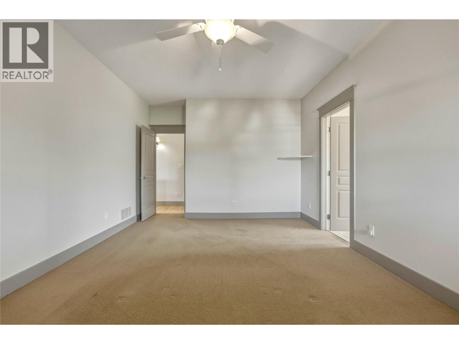 55 Peregrine Way Property Photo 27