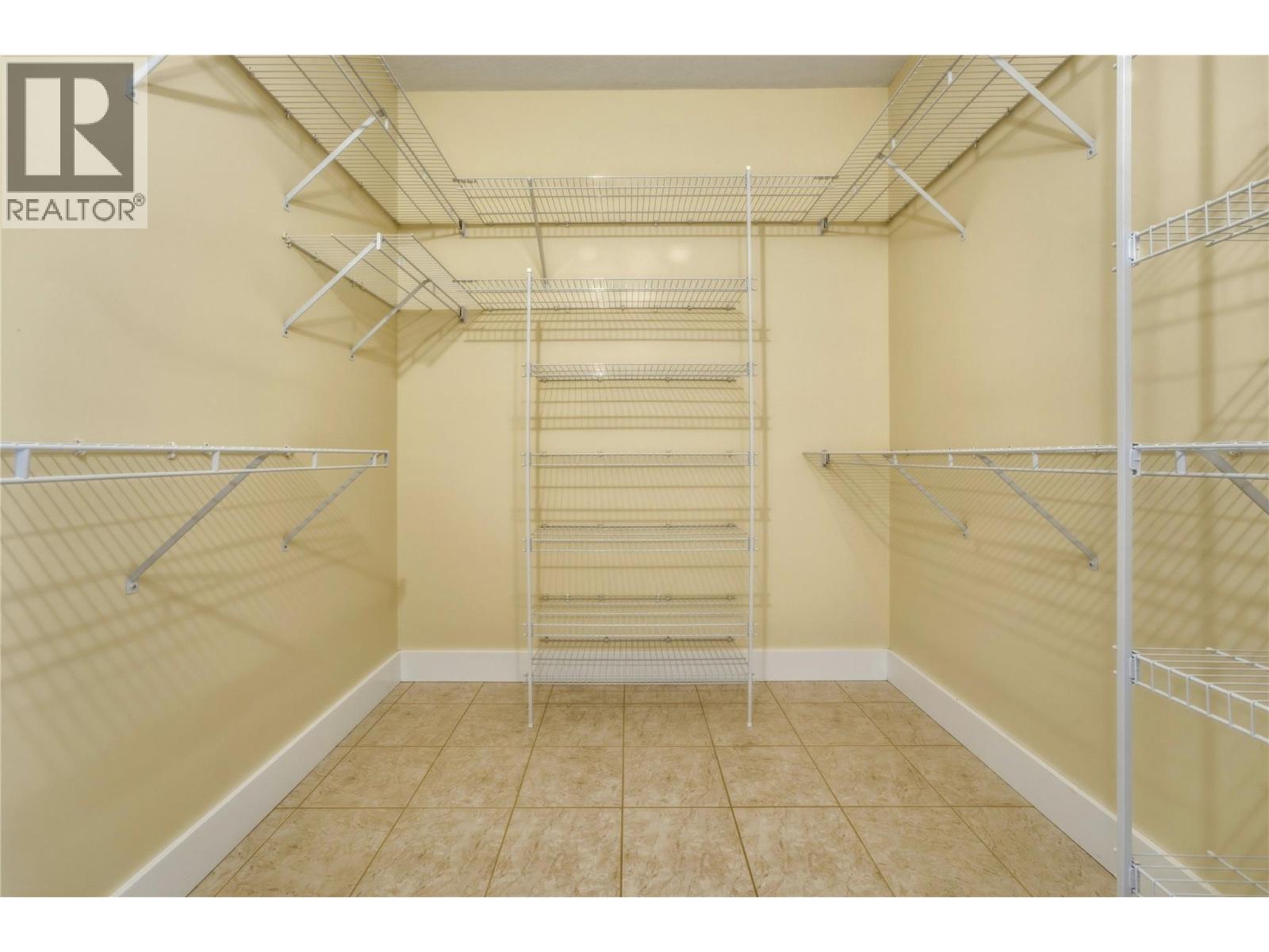 55 Peregrine Way Property Photo 31