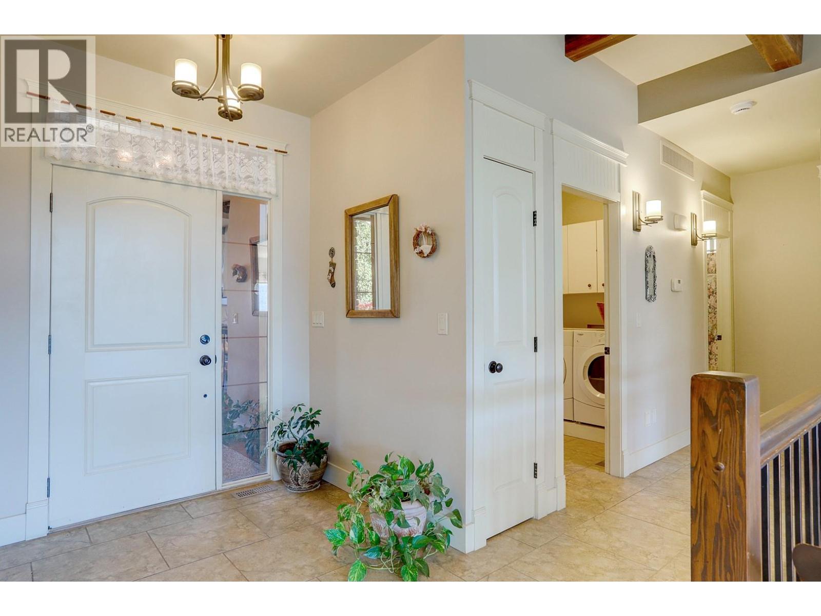 7148 Tabor Drive Property Photo 4