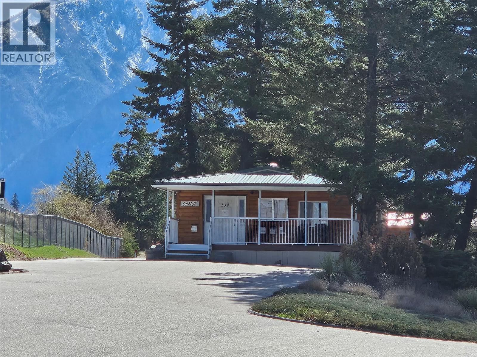 4354 Highway 3 Unit# 46 Property Photo 12