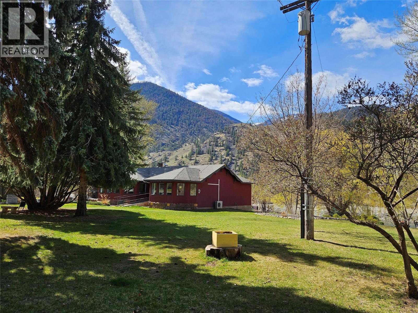 4354 Highway 3 Unit# 46 Property Photo 14