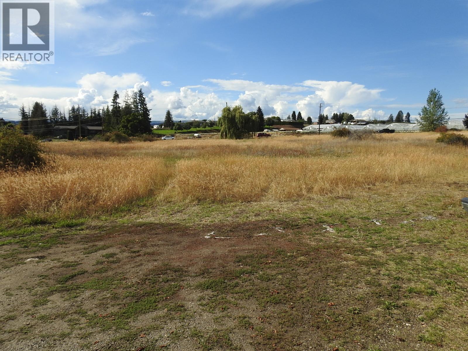 5585 Silver Star Road Property Photo 9