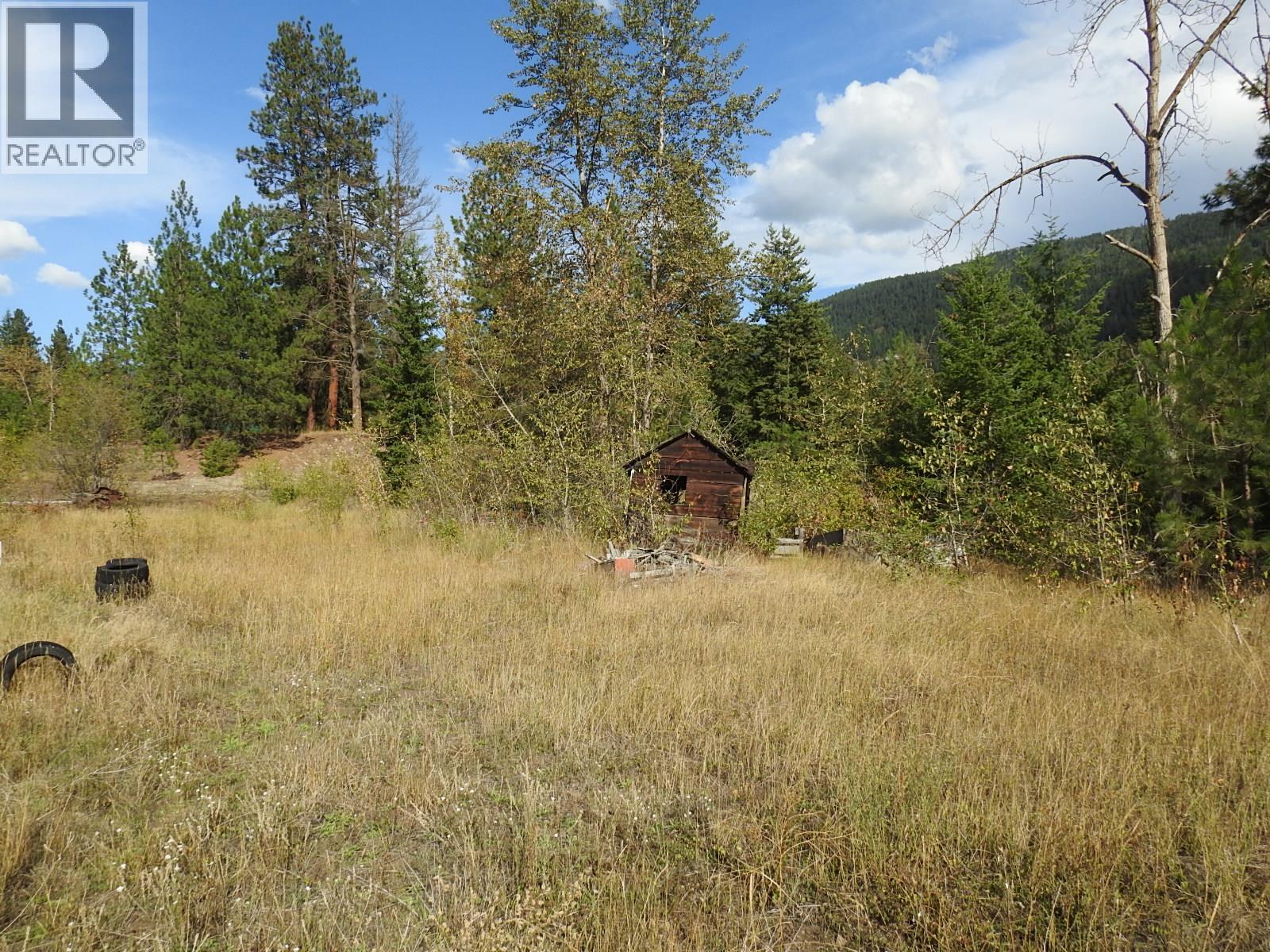 5585 Silver Star Road Property Photo 16