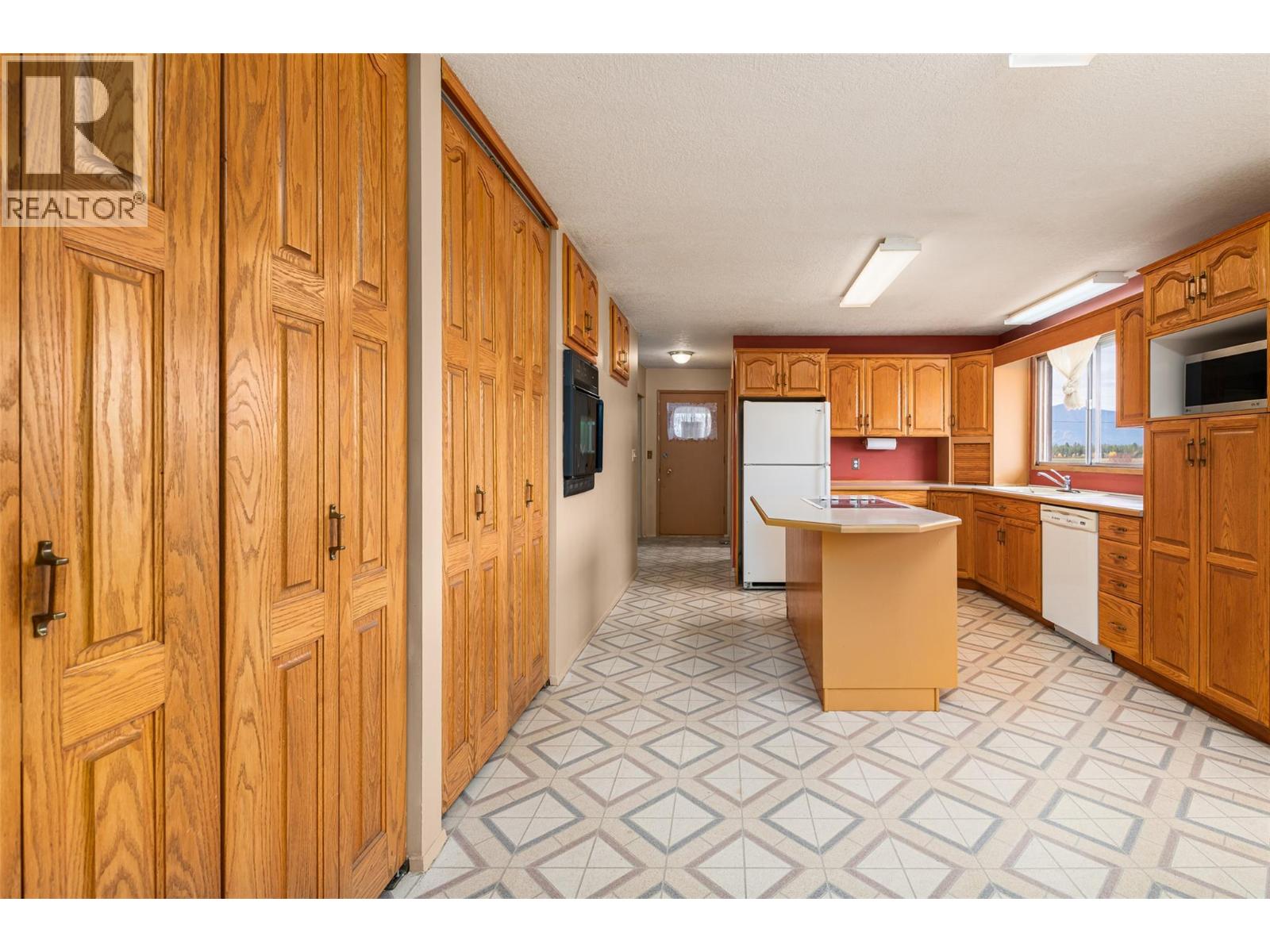 2516 20th Street Property Photo 15