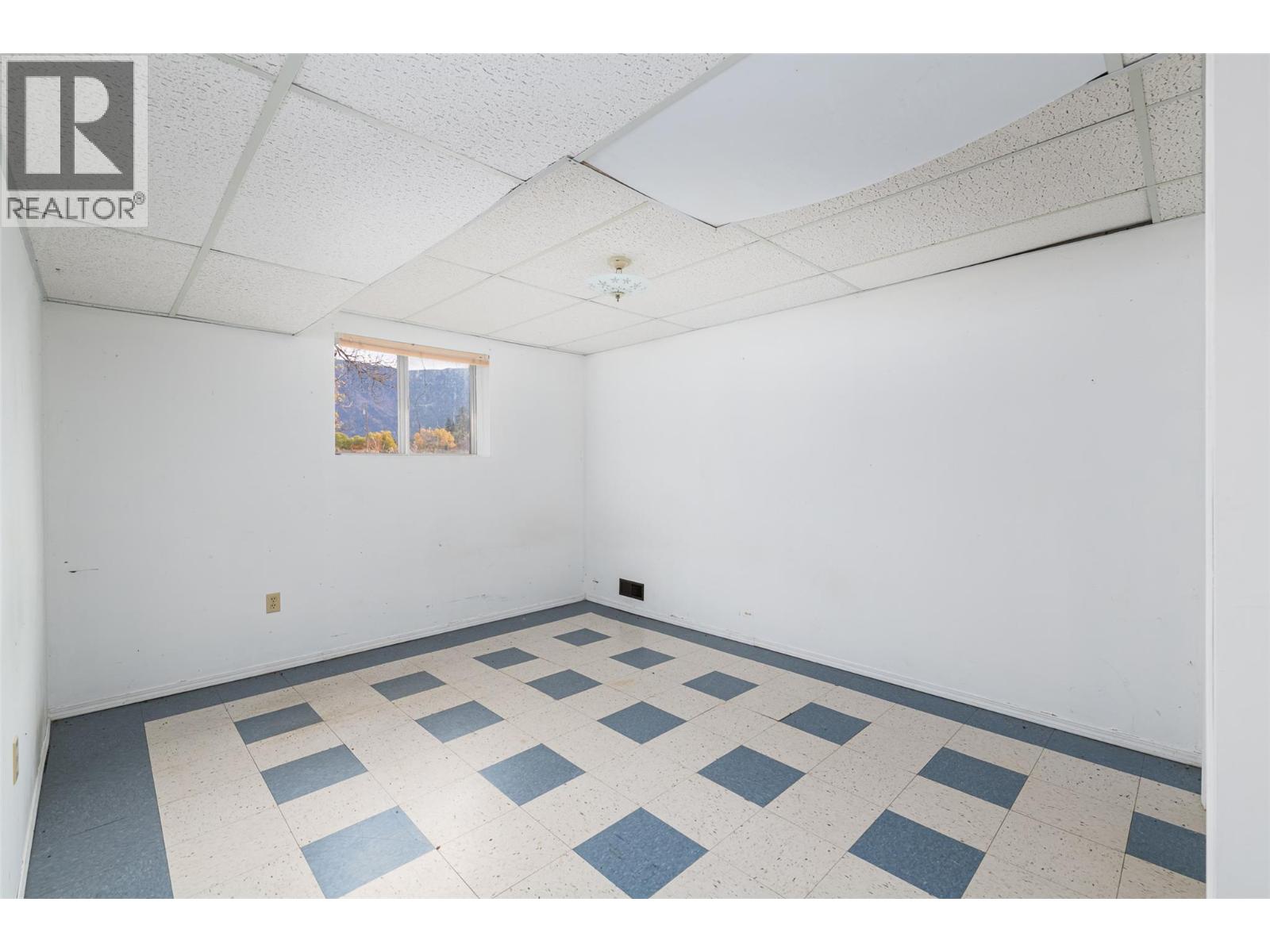 2516 20th Street Property Photo 32