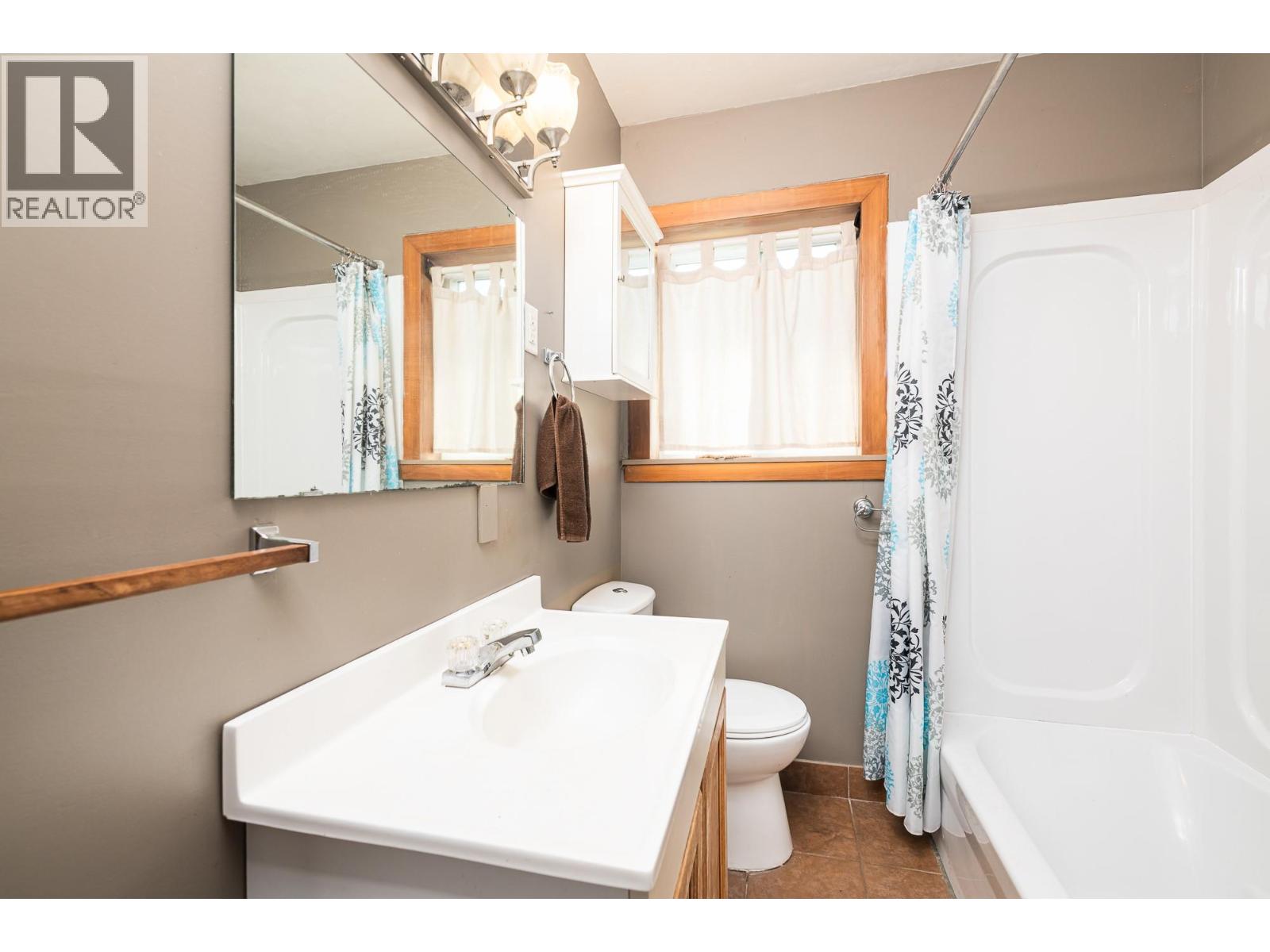 2516 20th Street Property Photo 42