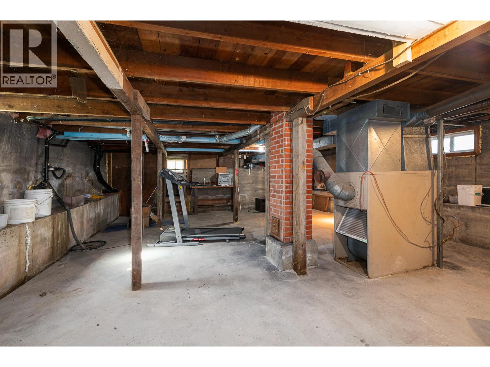 2516 20th Street Property Photo 45
