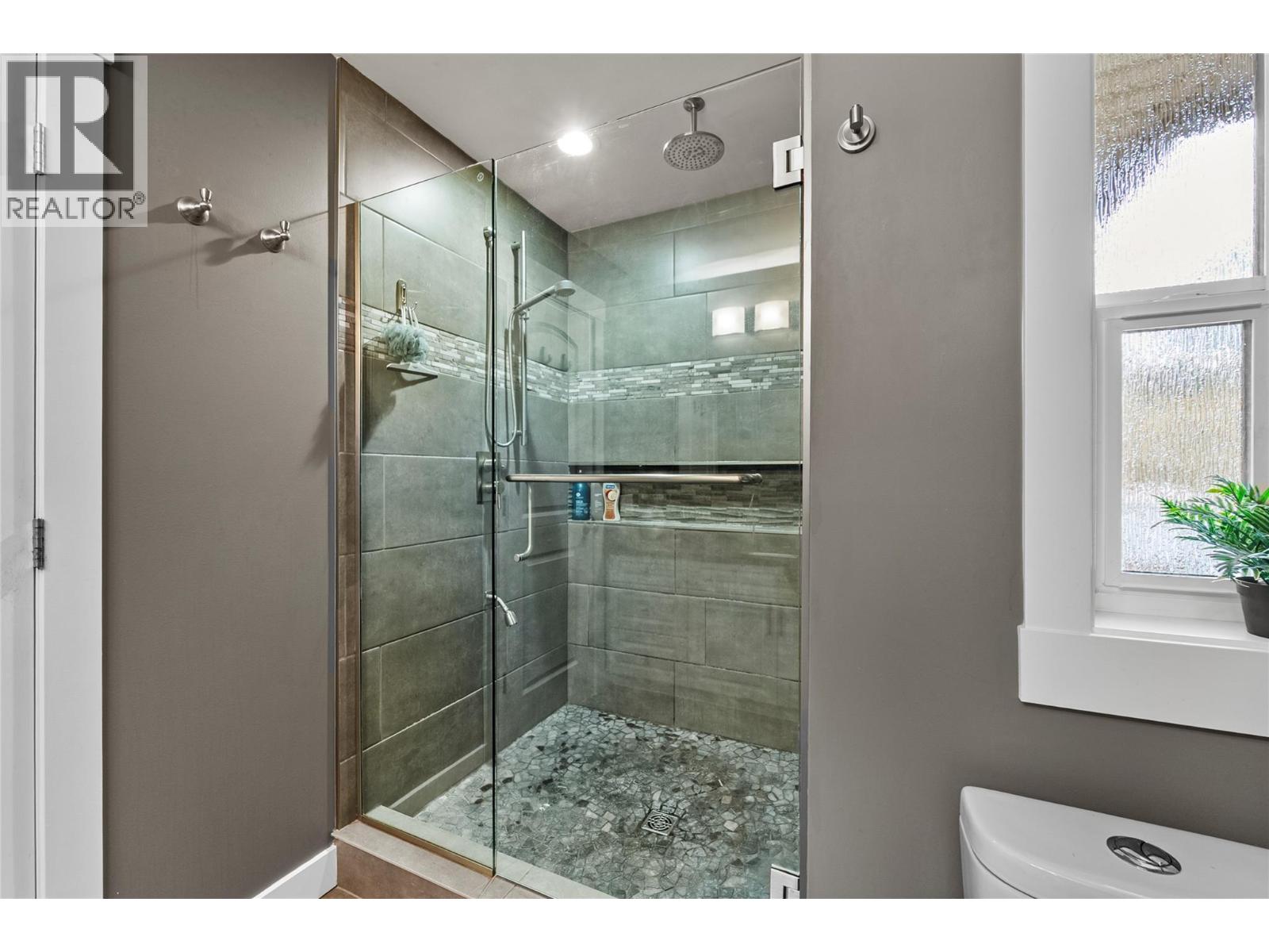 1052 Quail Drive Property Photo 18