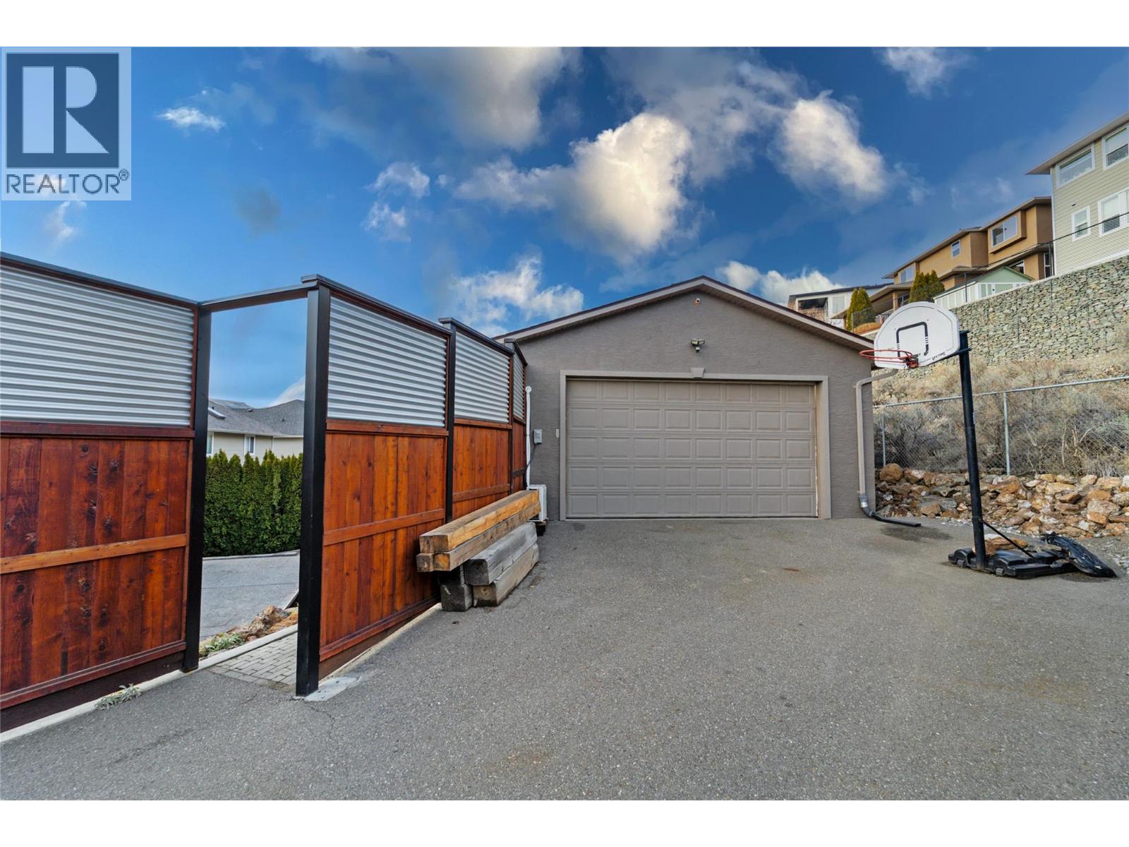 1052 Quail Drive Property Photo 49