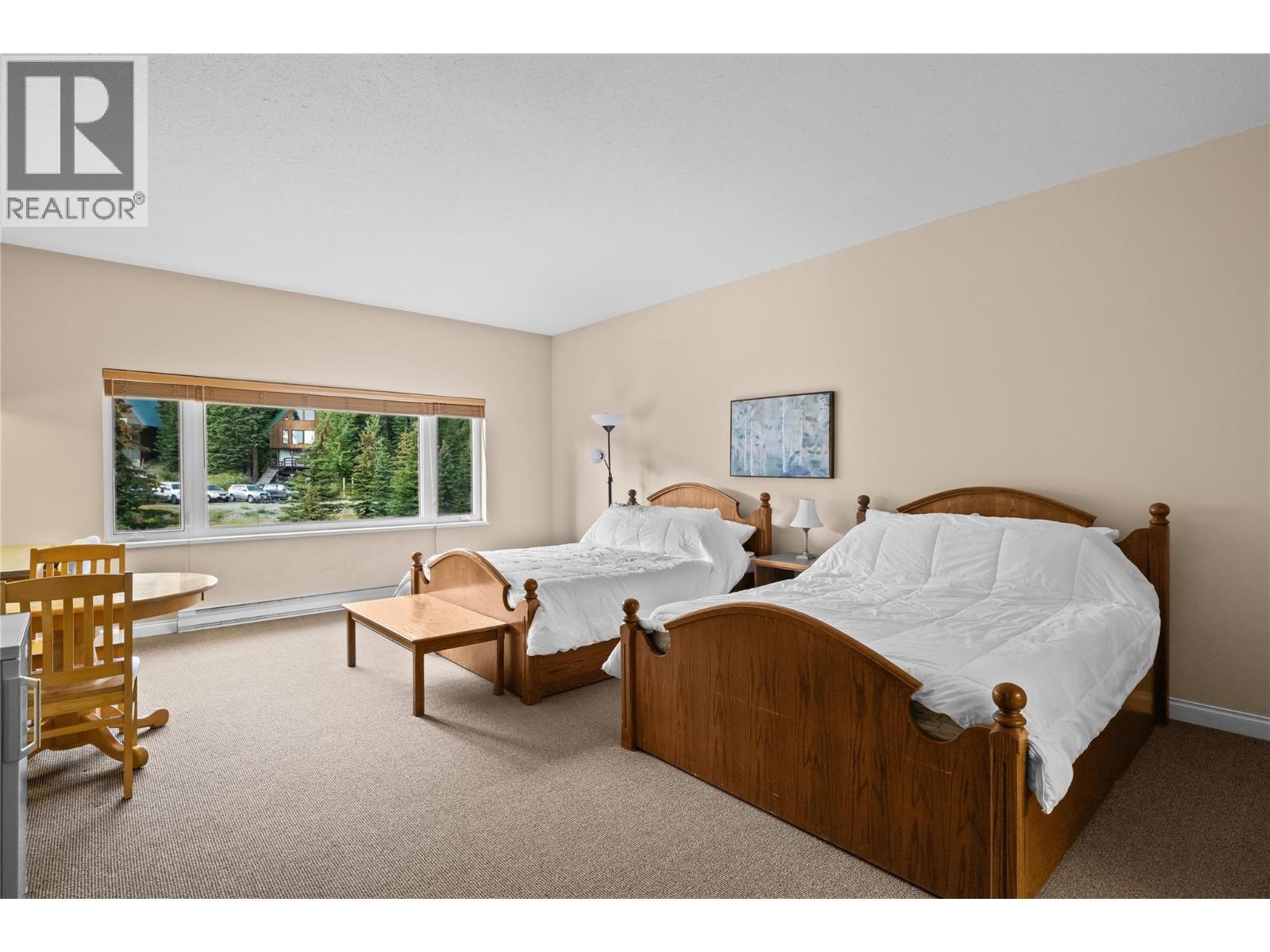 5275 Big White Road Unit# 301 Property Photo 2