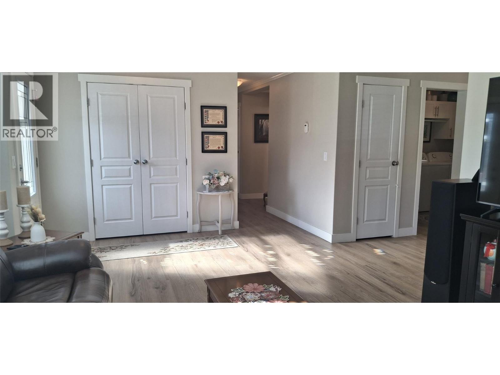 726 Whitehead Street Property Photo 10