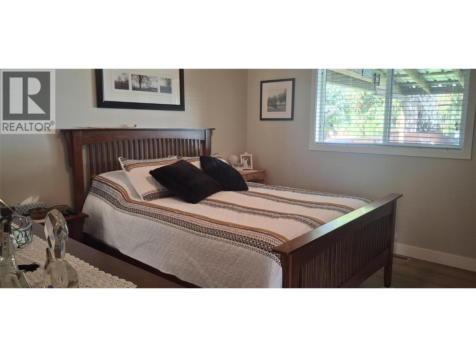726 Whitehead Street Property Photo 12
