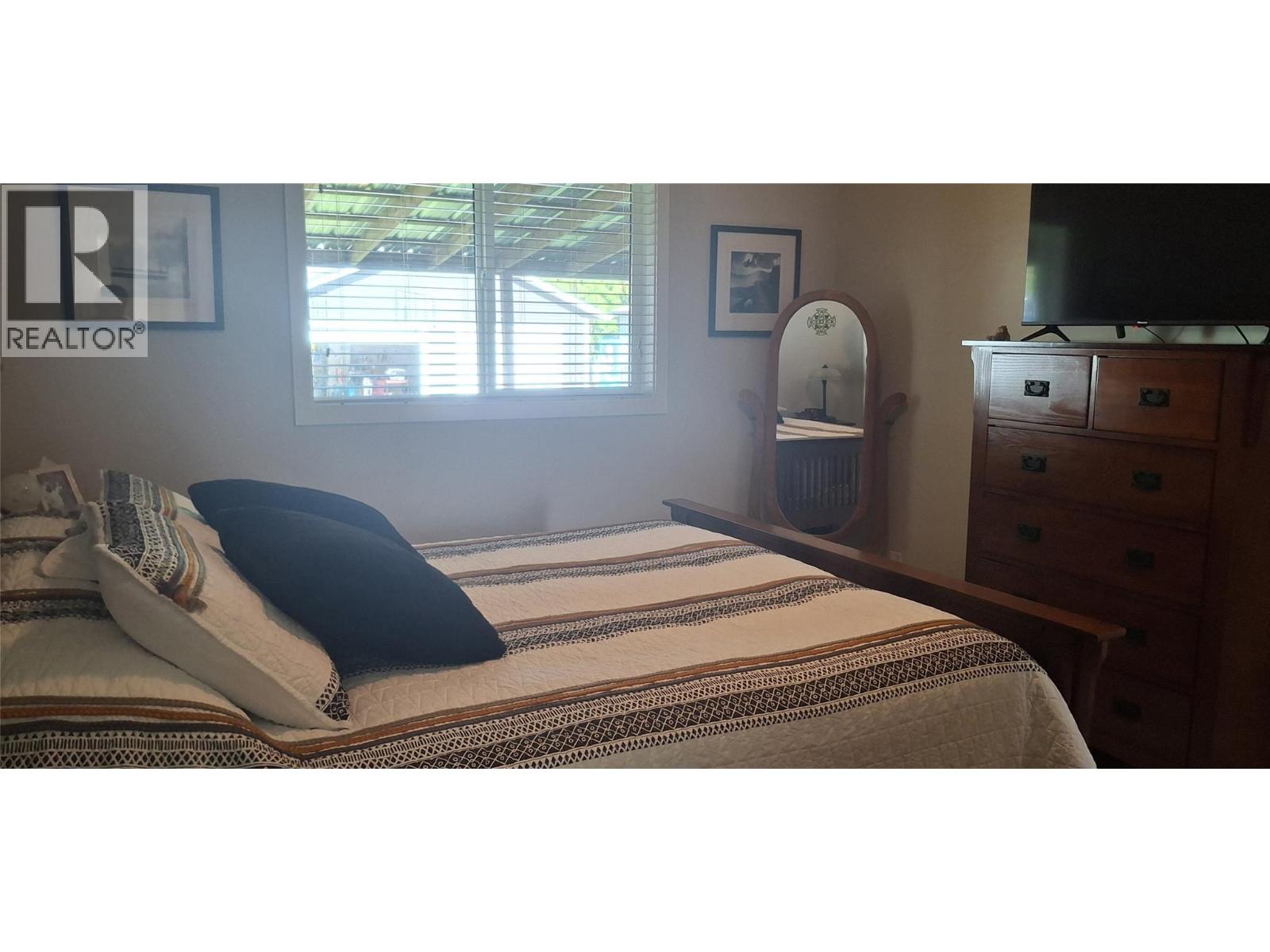 726 Whitehead Street Property Photo 13