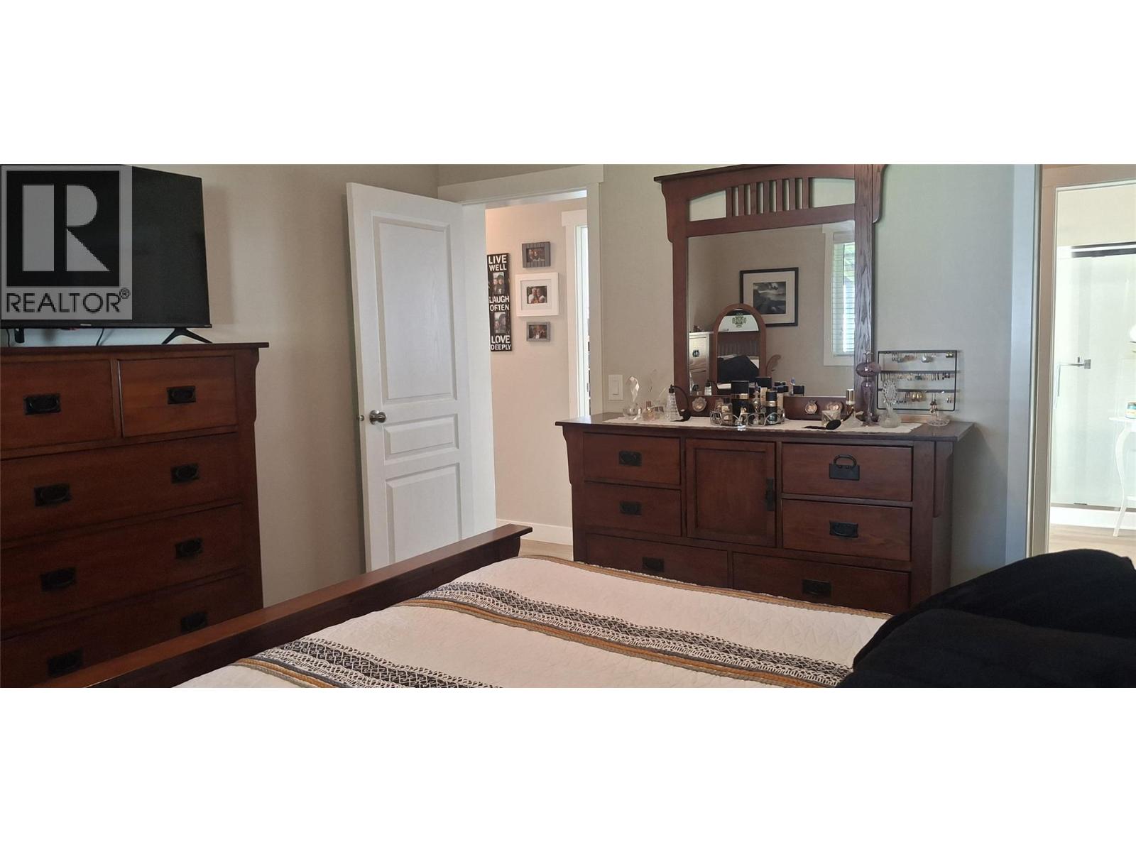 726 Whitehead Street Property Photo 15
