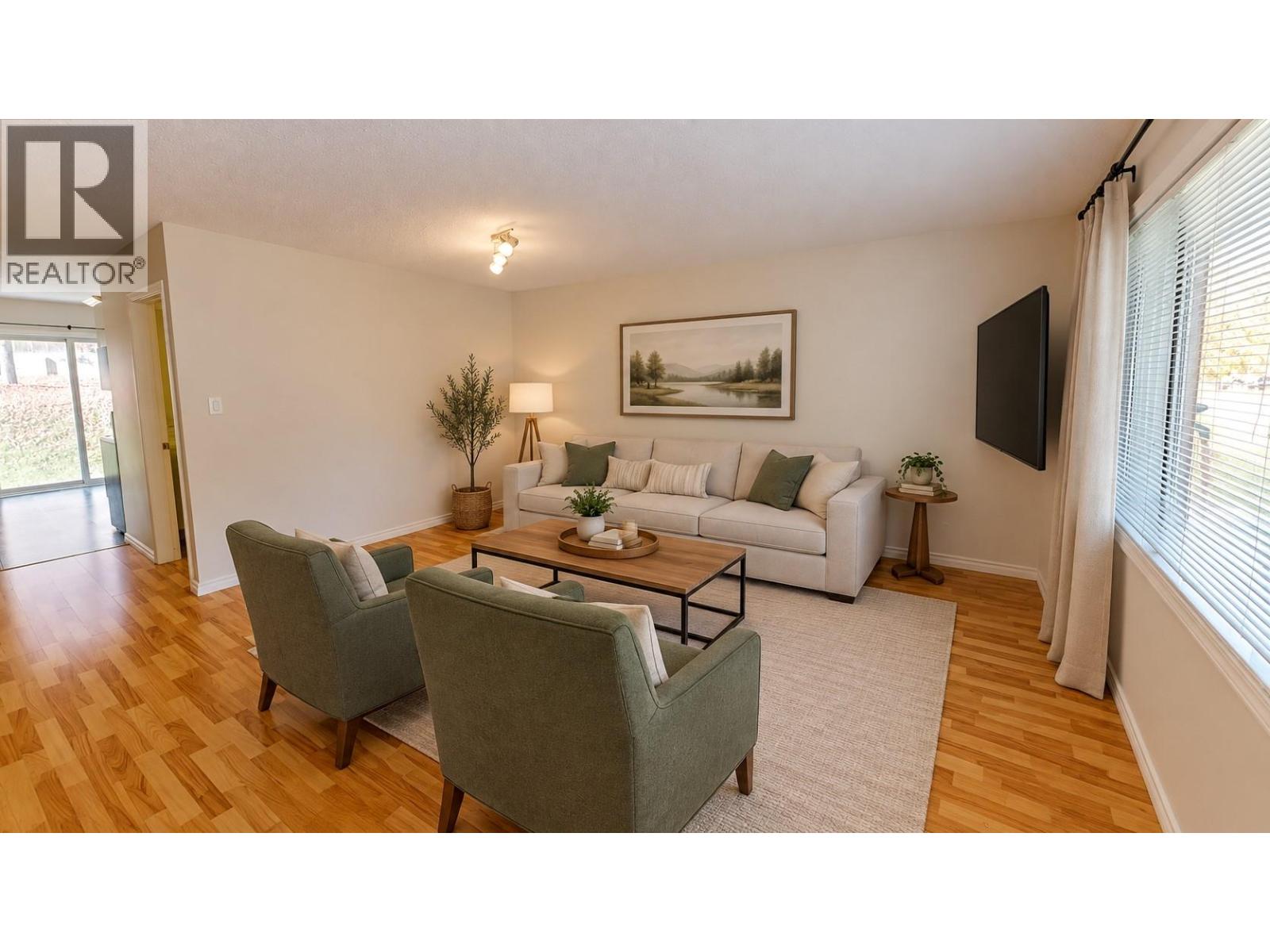 5775 Columbia Road Property Photo 4