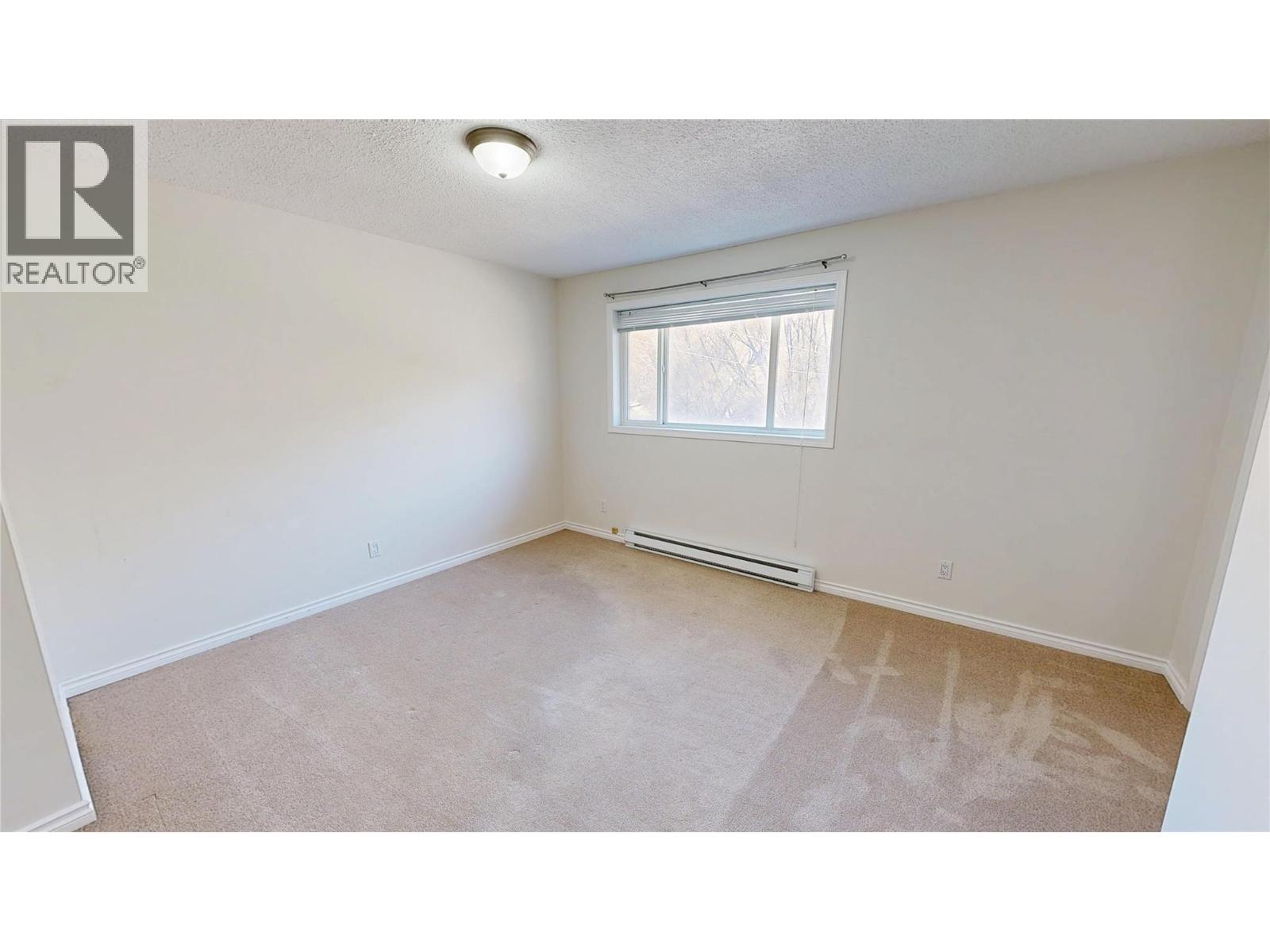 5775 Columbia Road Property Photo 16