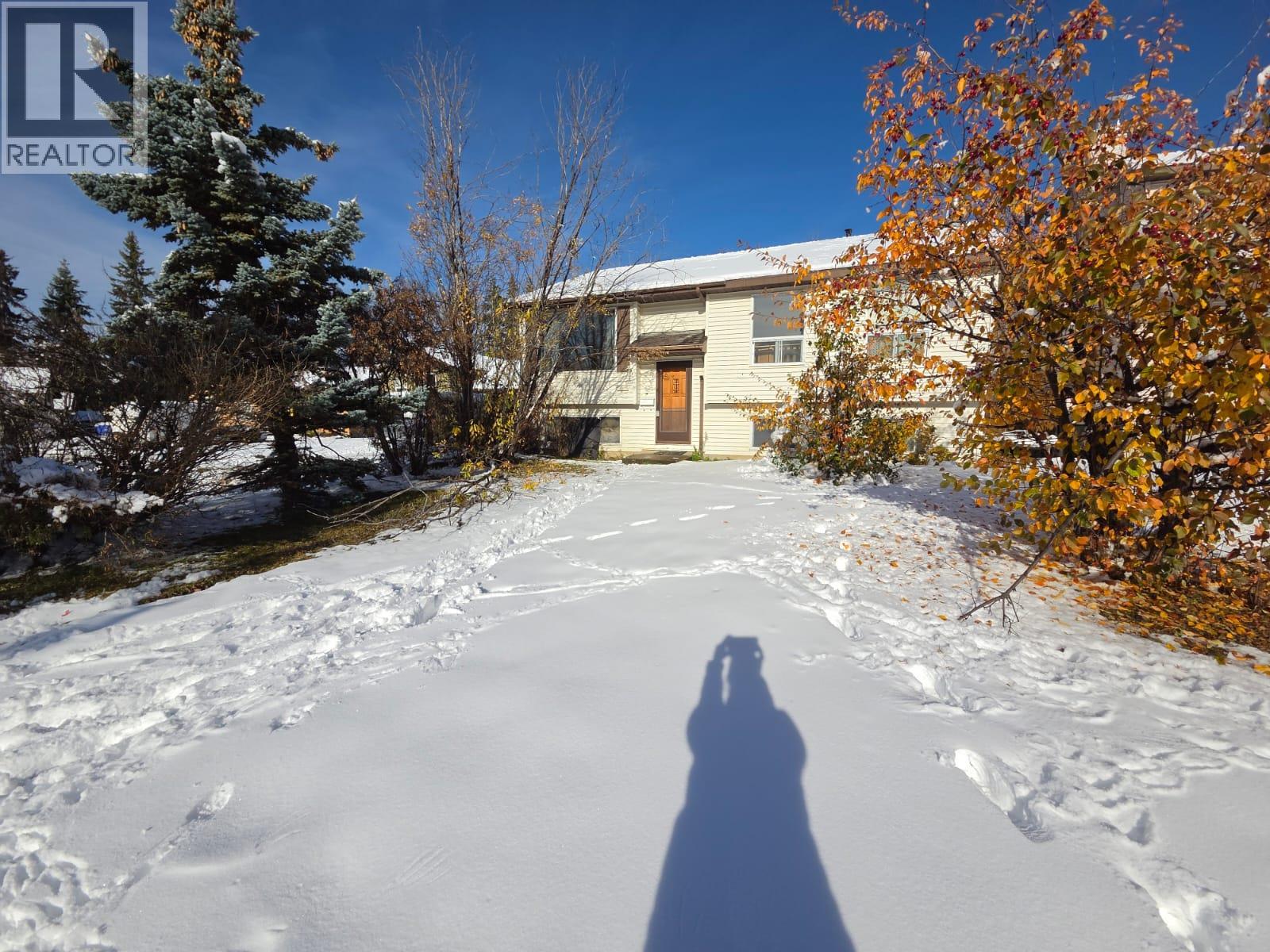 36 Sukunka Place Property Photo 1