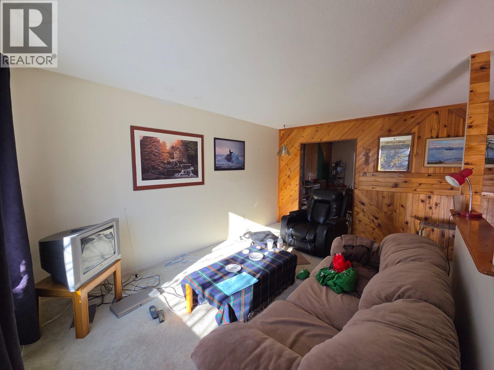 36 Sukunka Place Property Photo 7