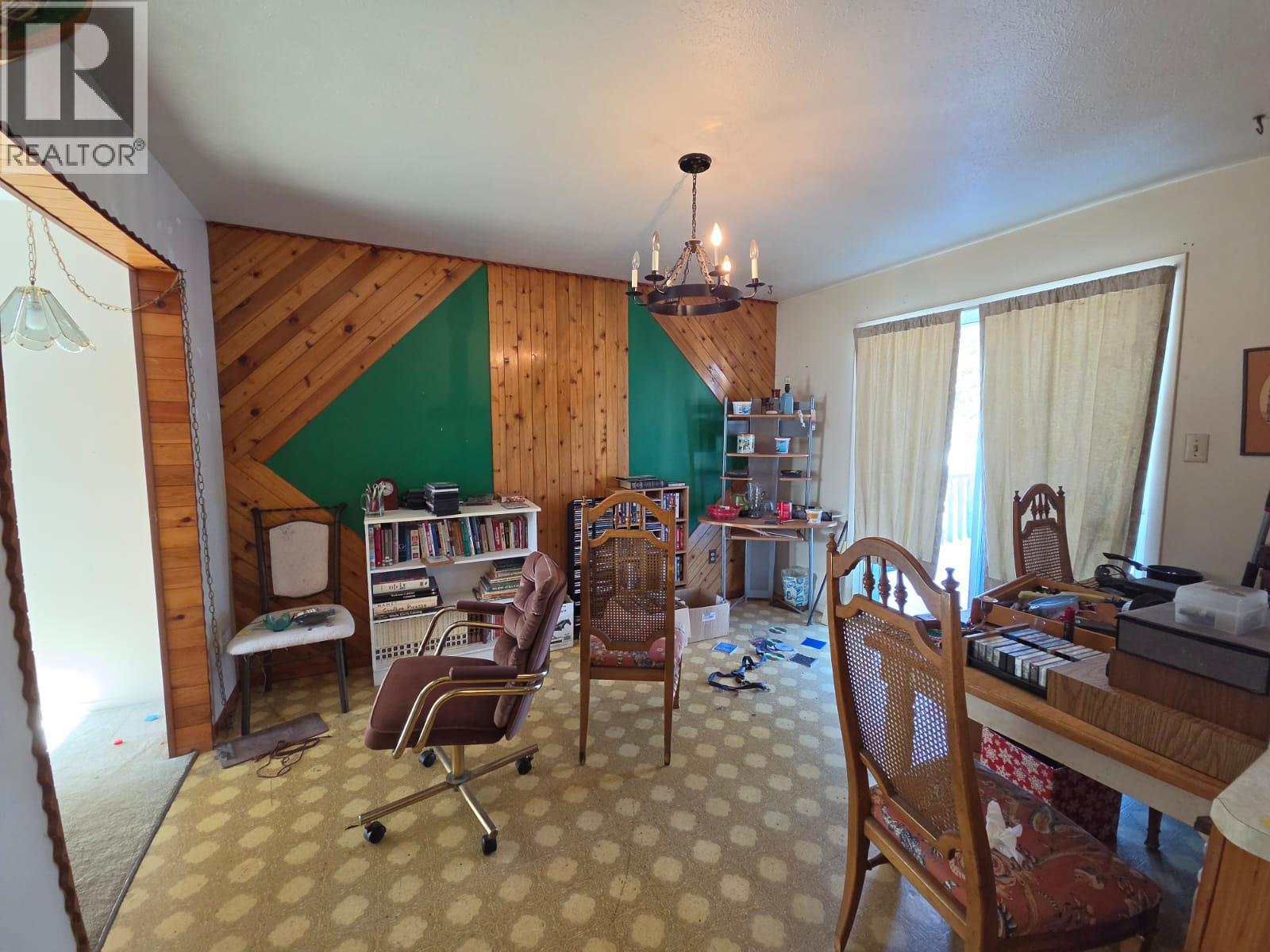 36 Sukunka Place Property Photo 11