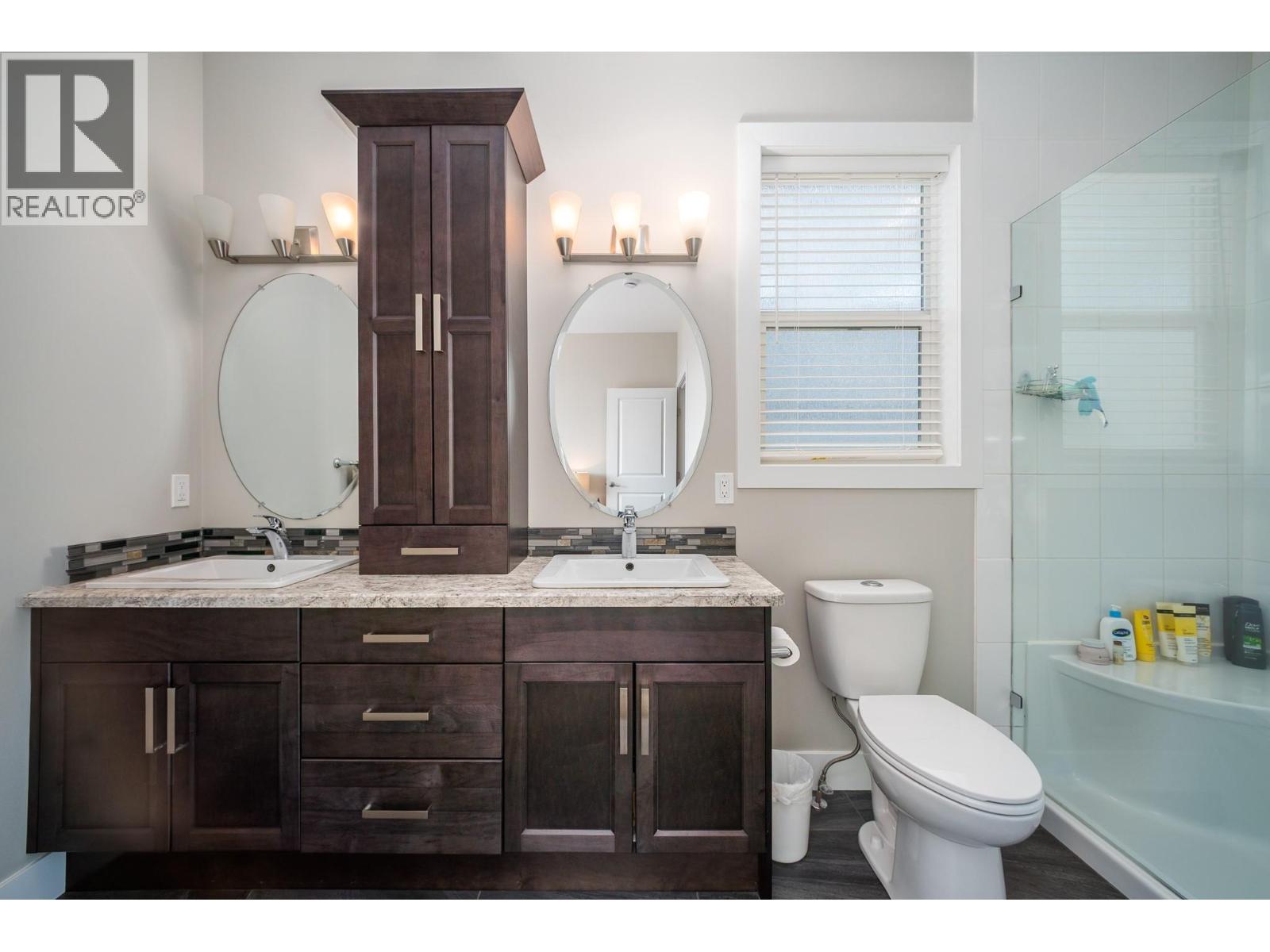 2420 Tallus Heights Drive Property Photo 28