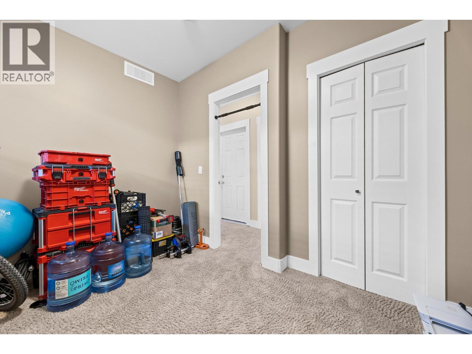 9733 Santina Road Property Photo 42
