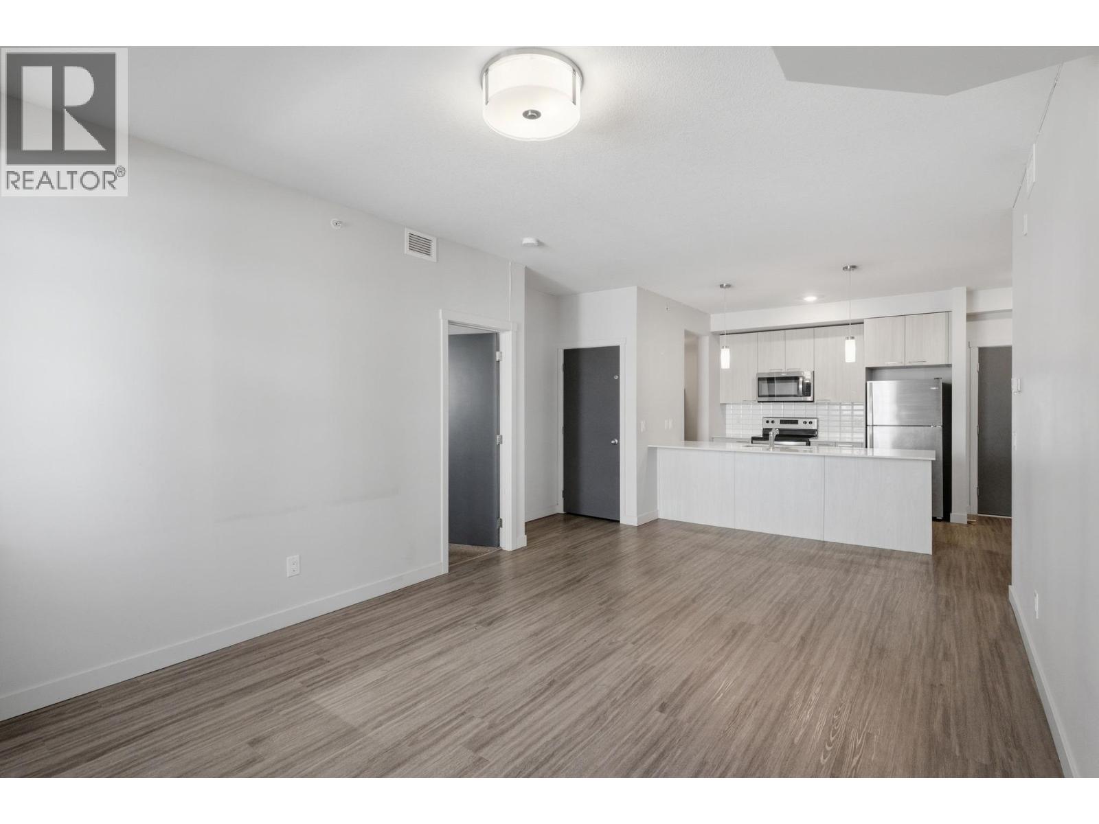 2250 Majoros Road Unit# 412 Property Photo 6