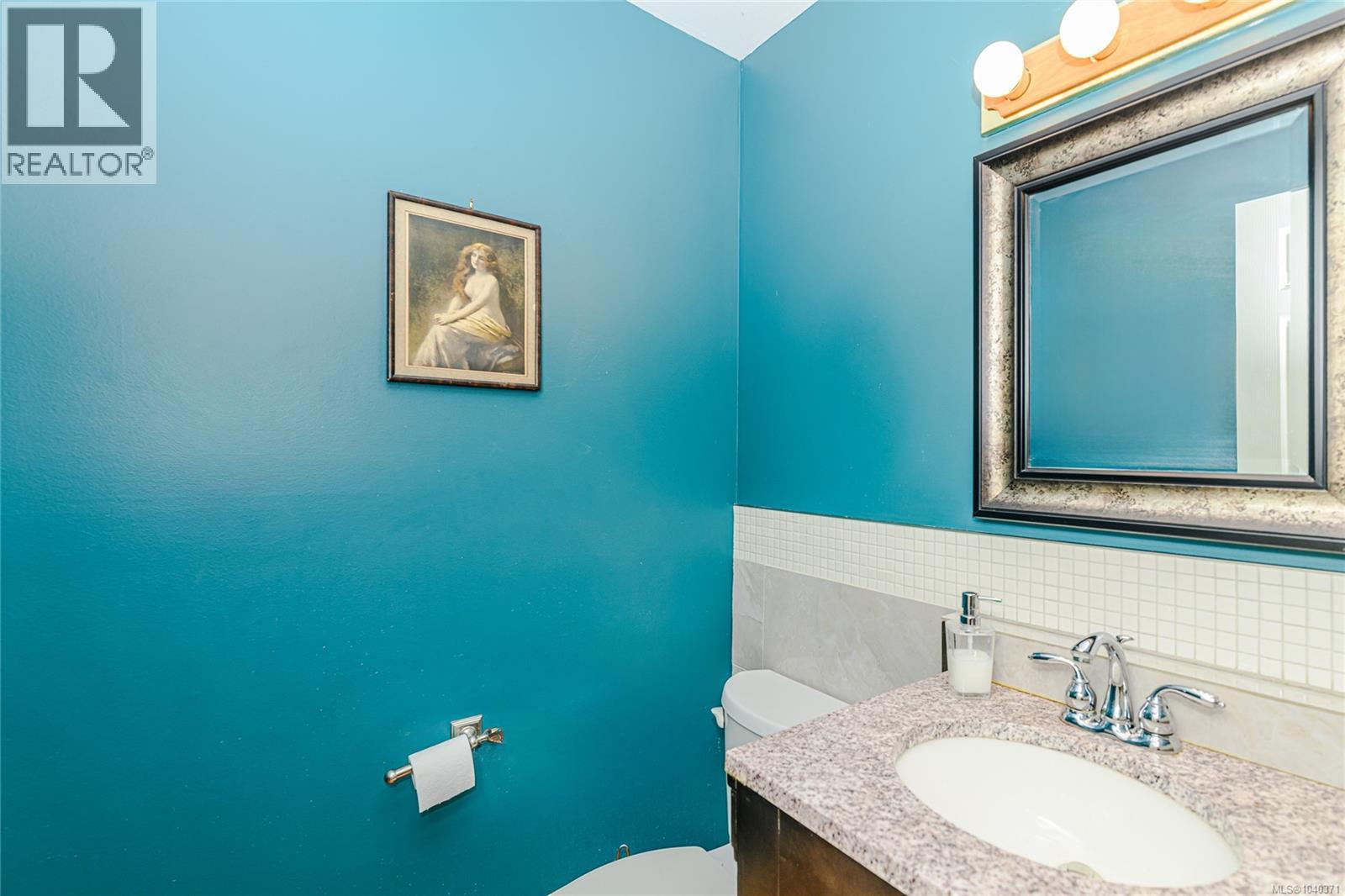 1164 North End Rd Property Photo 23