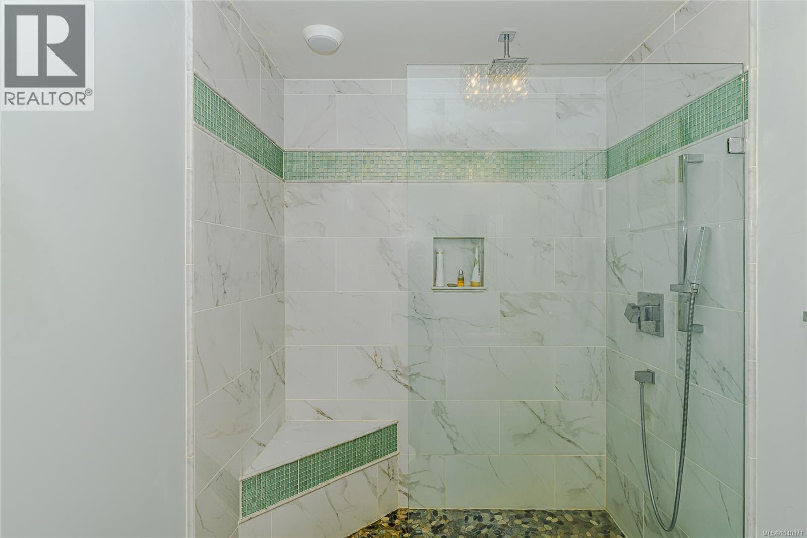 1164 North End Rd Property Photo 28