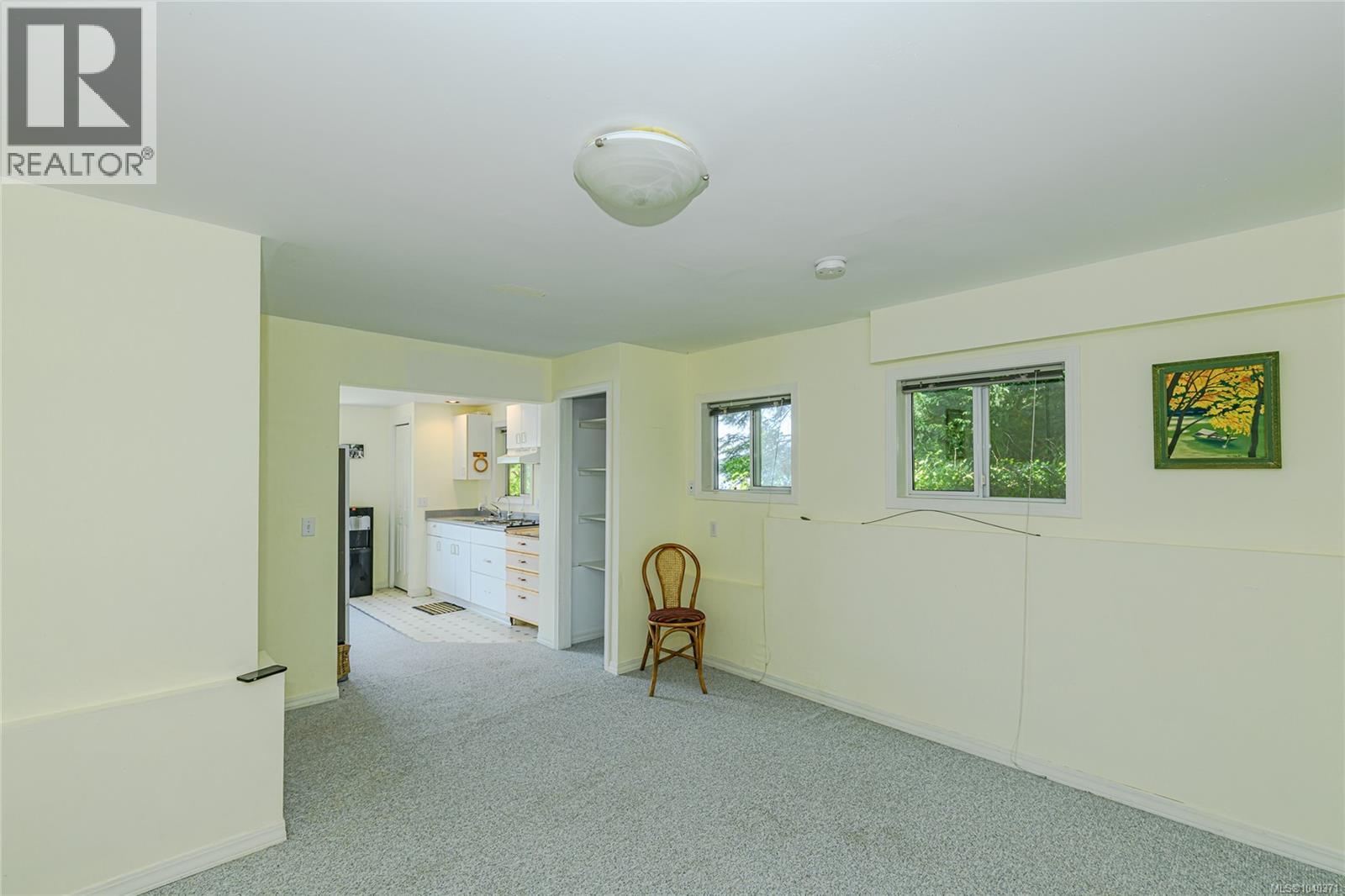 1164 North End Rd Property Photo 40