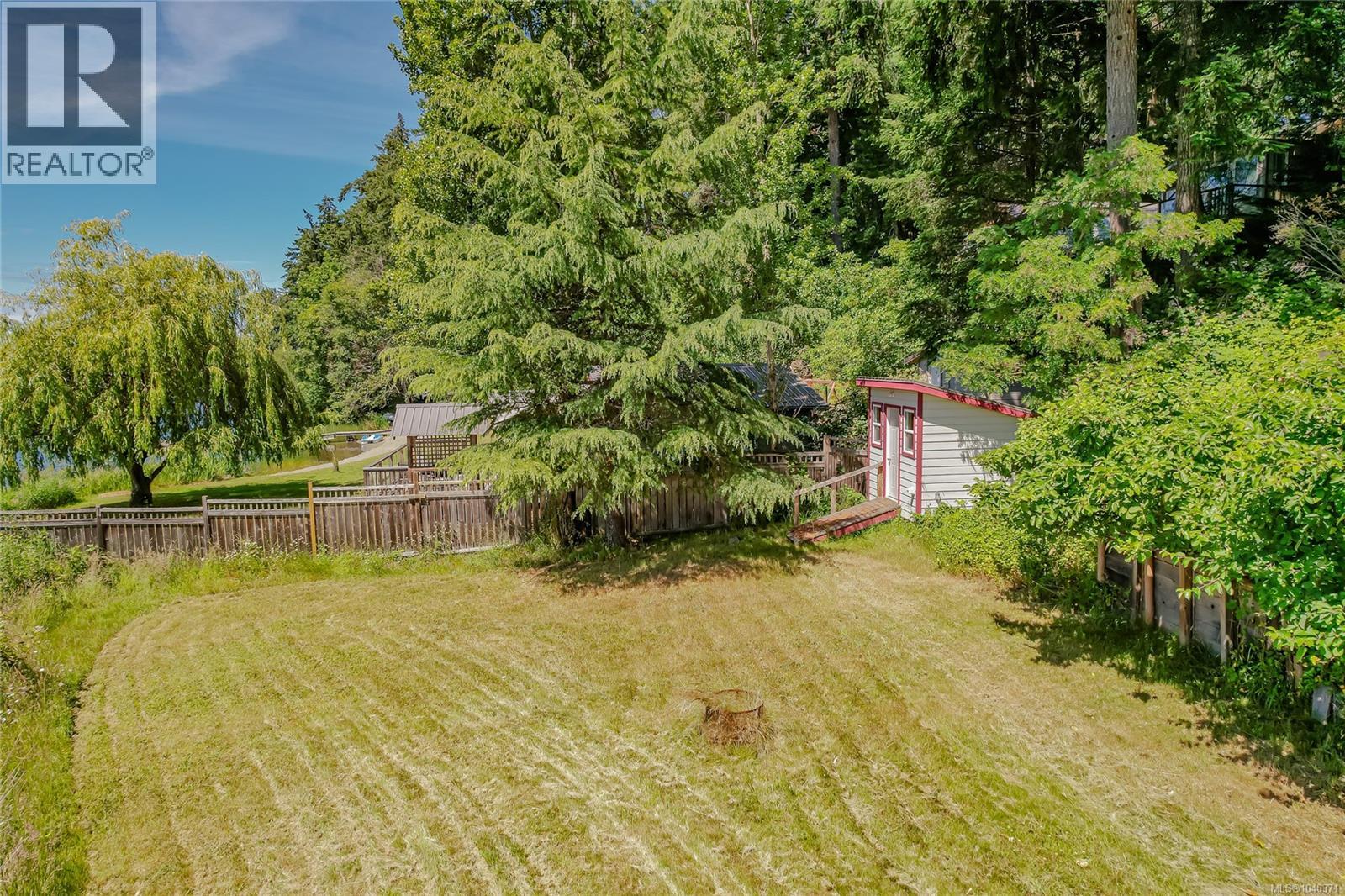 1164 North End Rd Property Photo 57